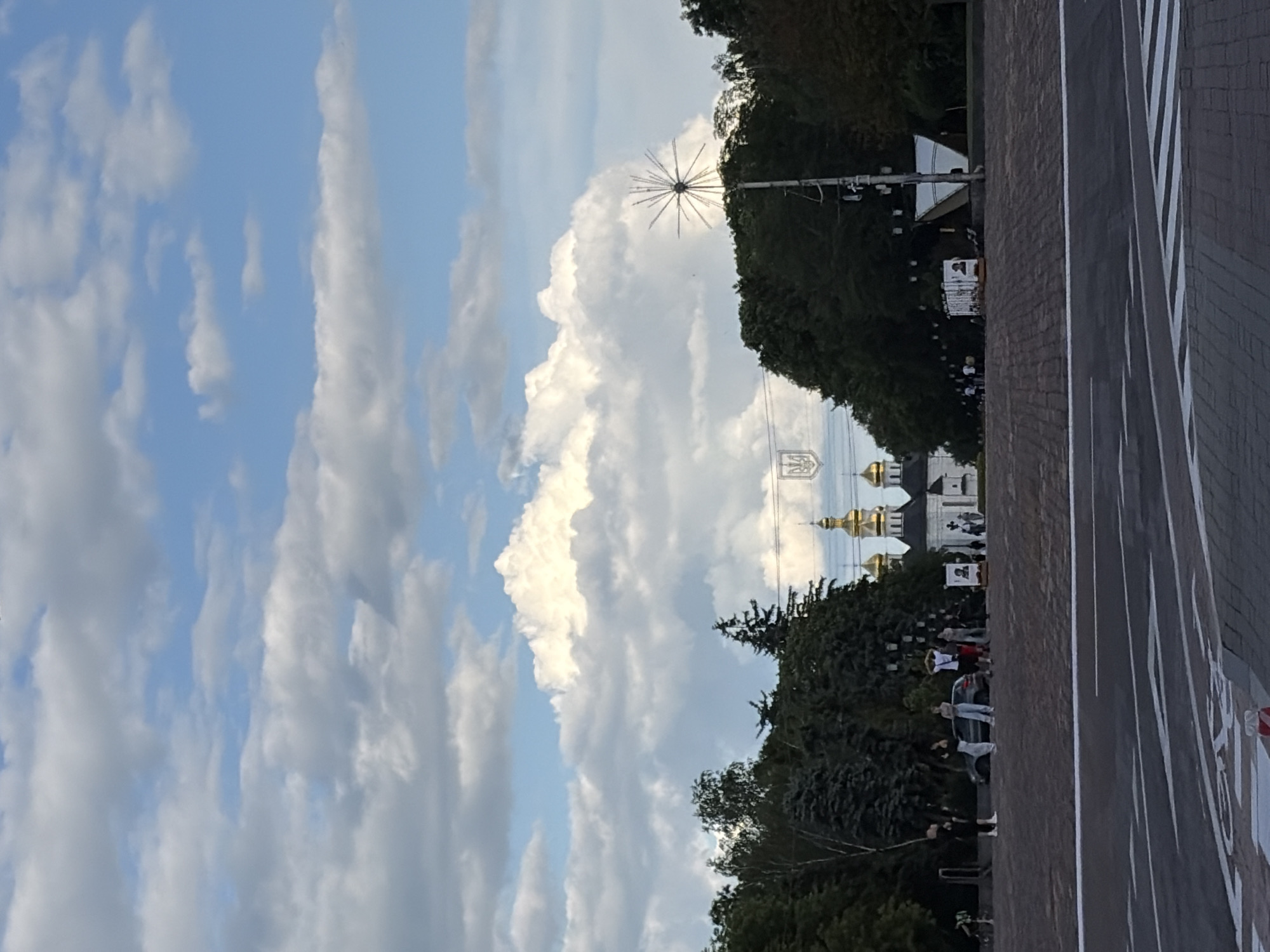 Afternoon stroll through central Chernihiv streets and storefronts