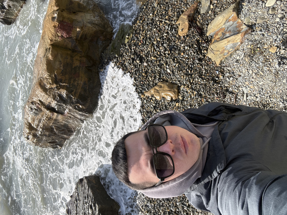 Solo visitor documents winter morning at Anapa's Black Sea coast