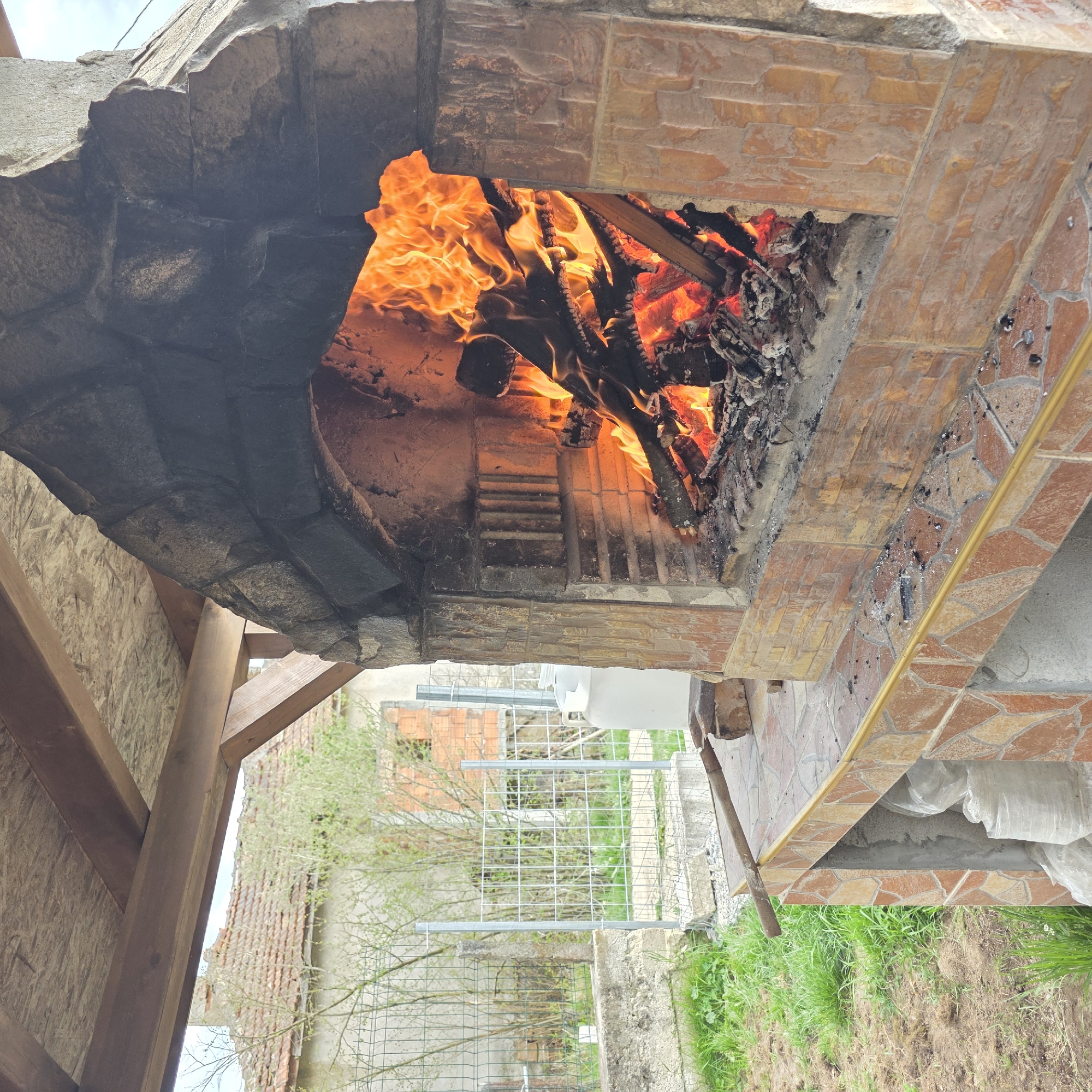 Spring blooms and rural life documented in Zheleznitsa, Bulgaria