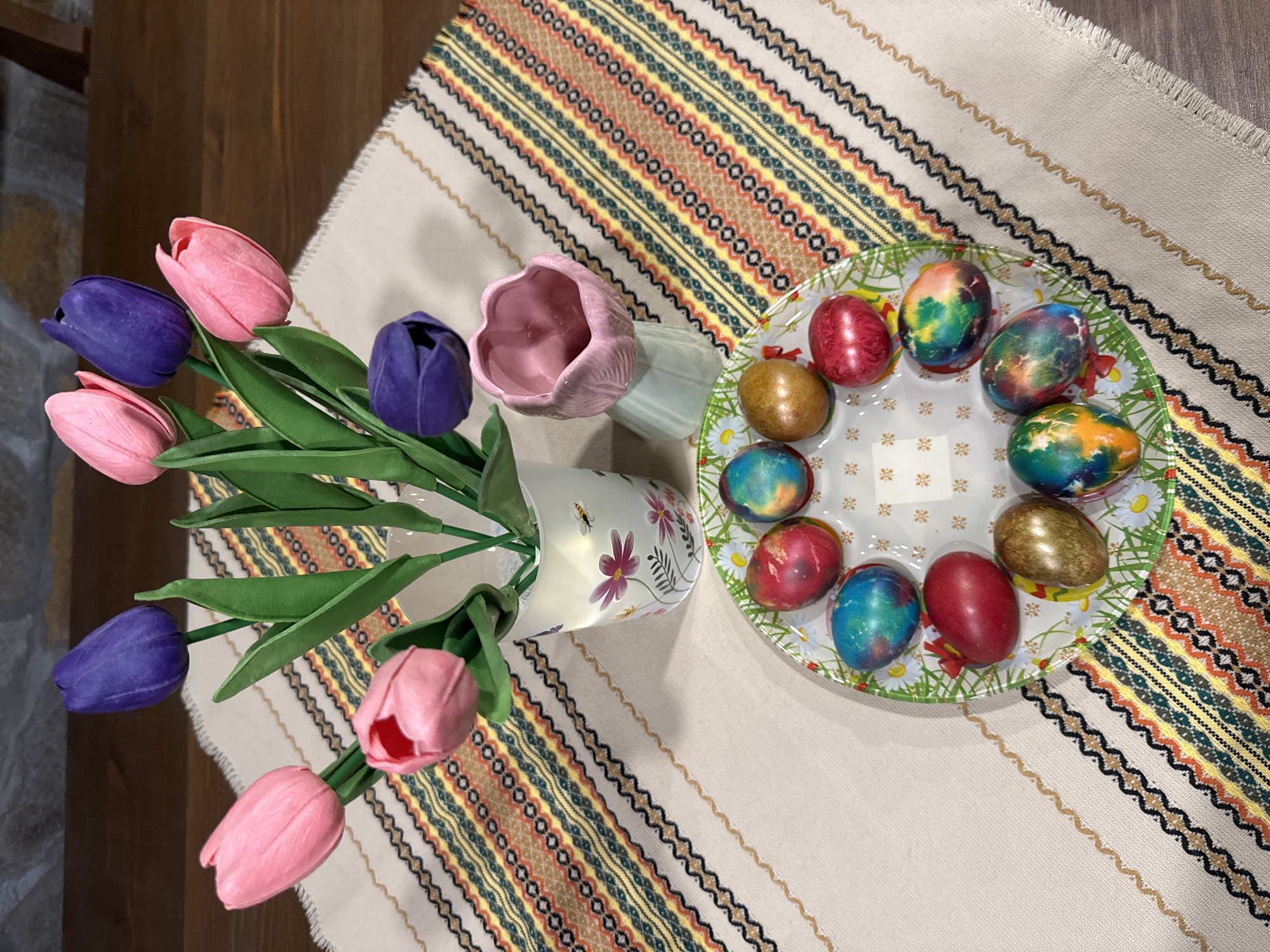 Easter display captured in Lukovit, Bulgaria home