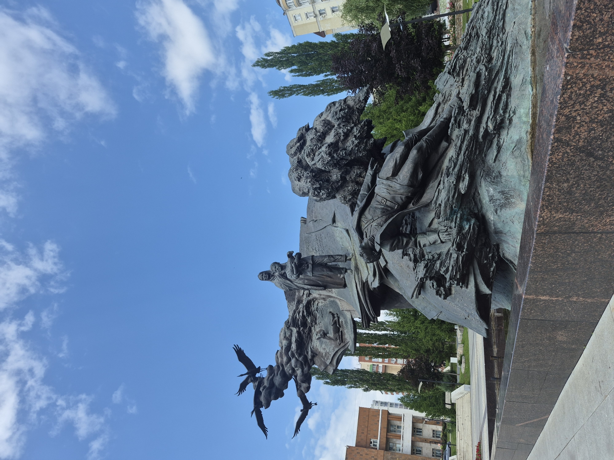 Summer morning tour of Ufa's monuments and public squares
