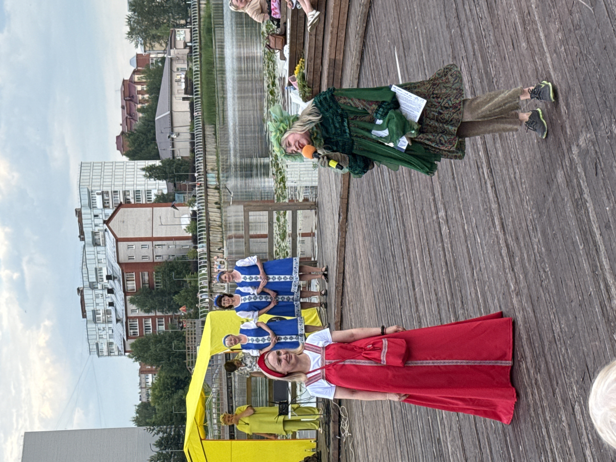 Folk festival and waterfront life along the Votkinsk Reservoir