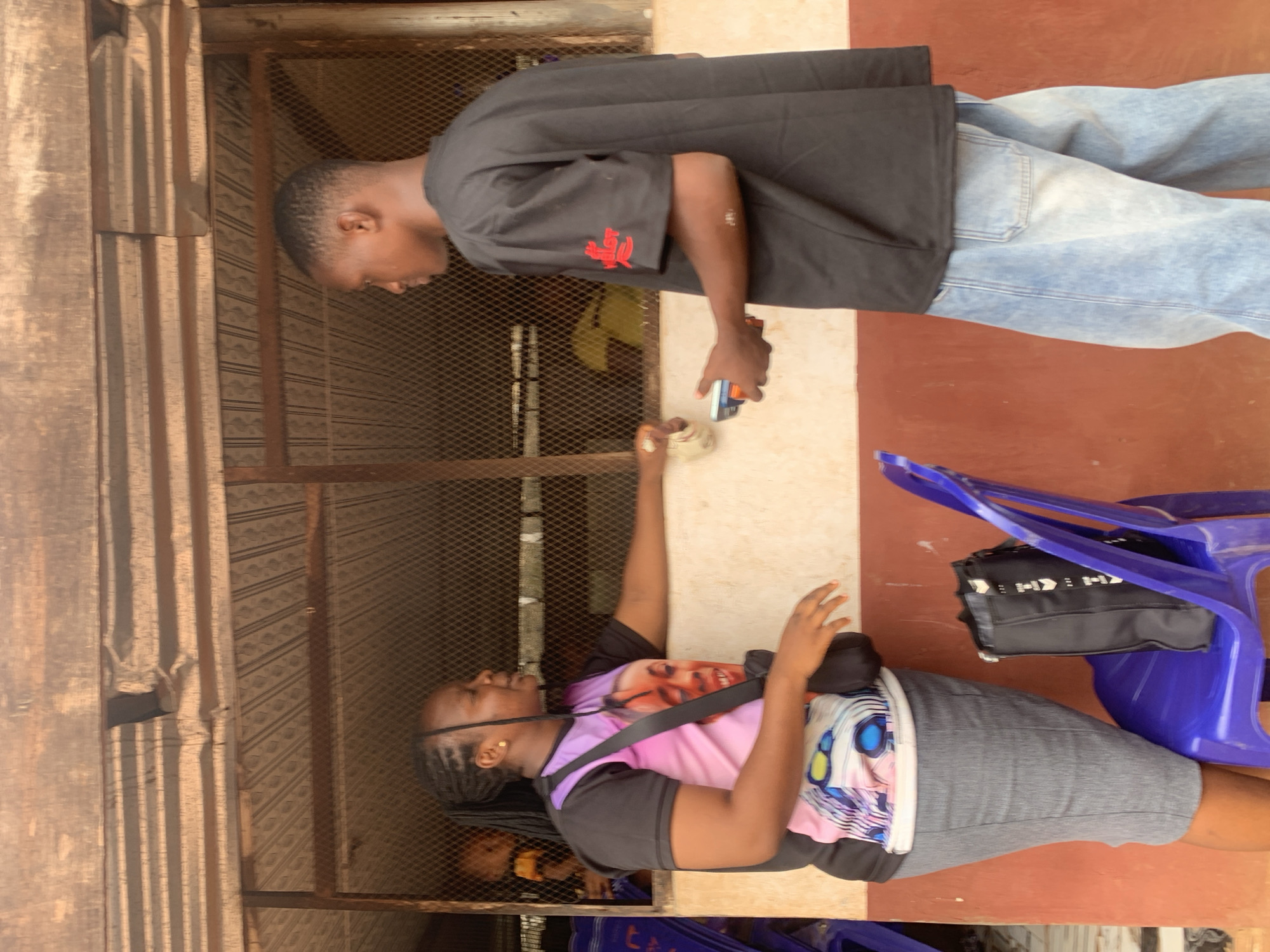 Money exchange observed between man and woman in Ukwu-Abwa