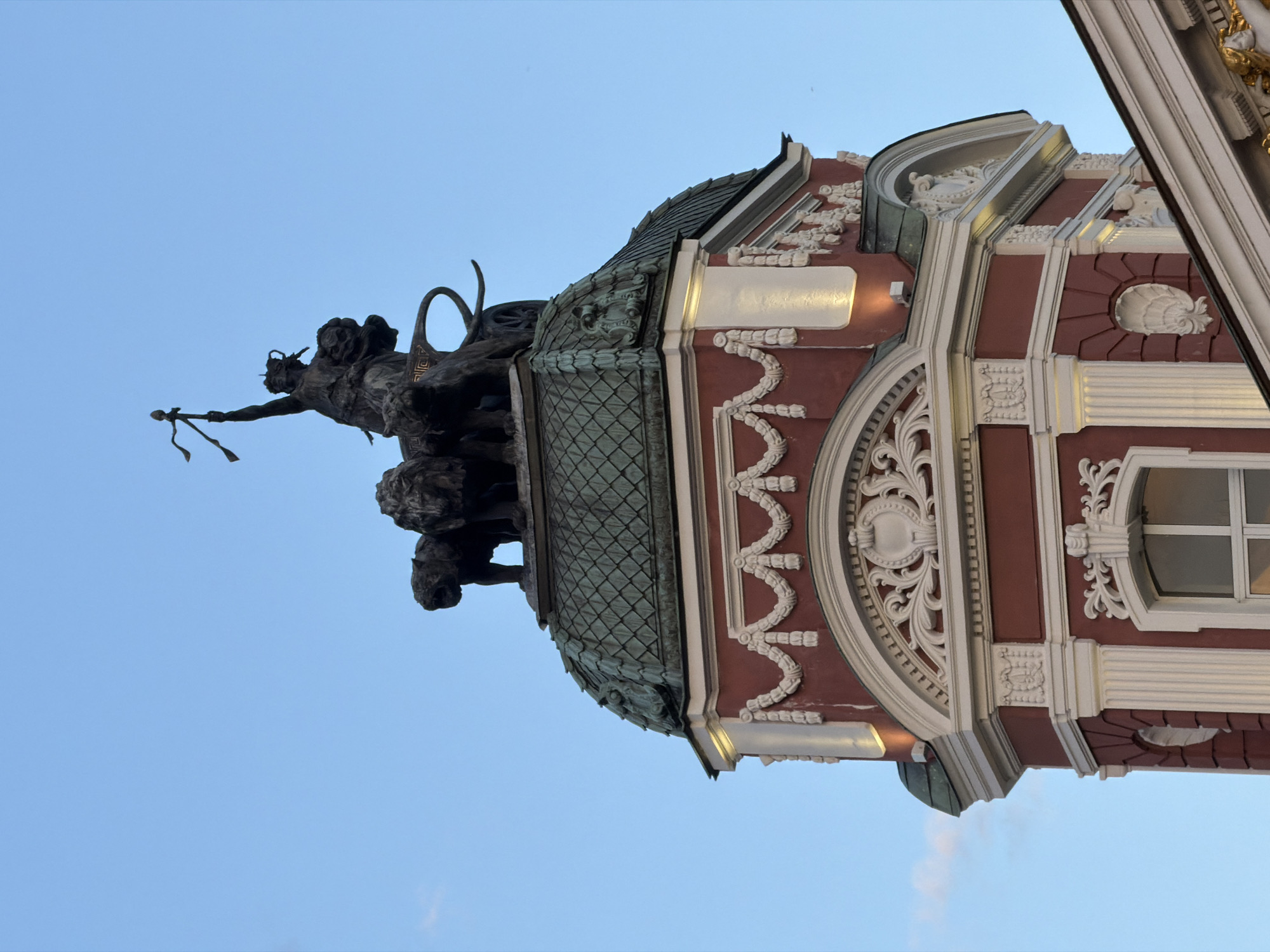 Various scenes documented across Sofia during five-minute window