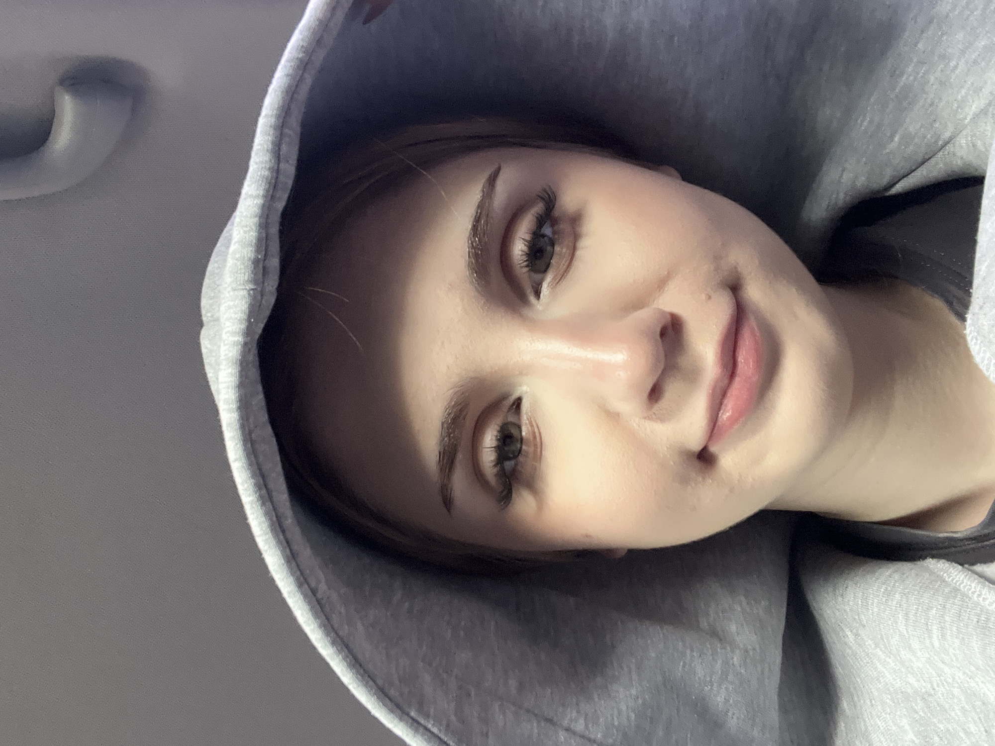 Quick selfie session in a parked car, Sterlitamak