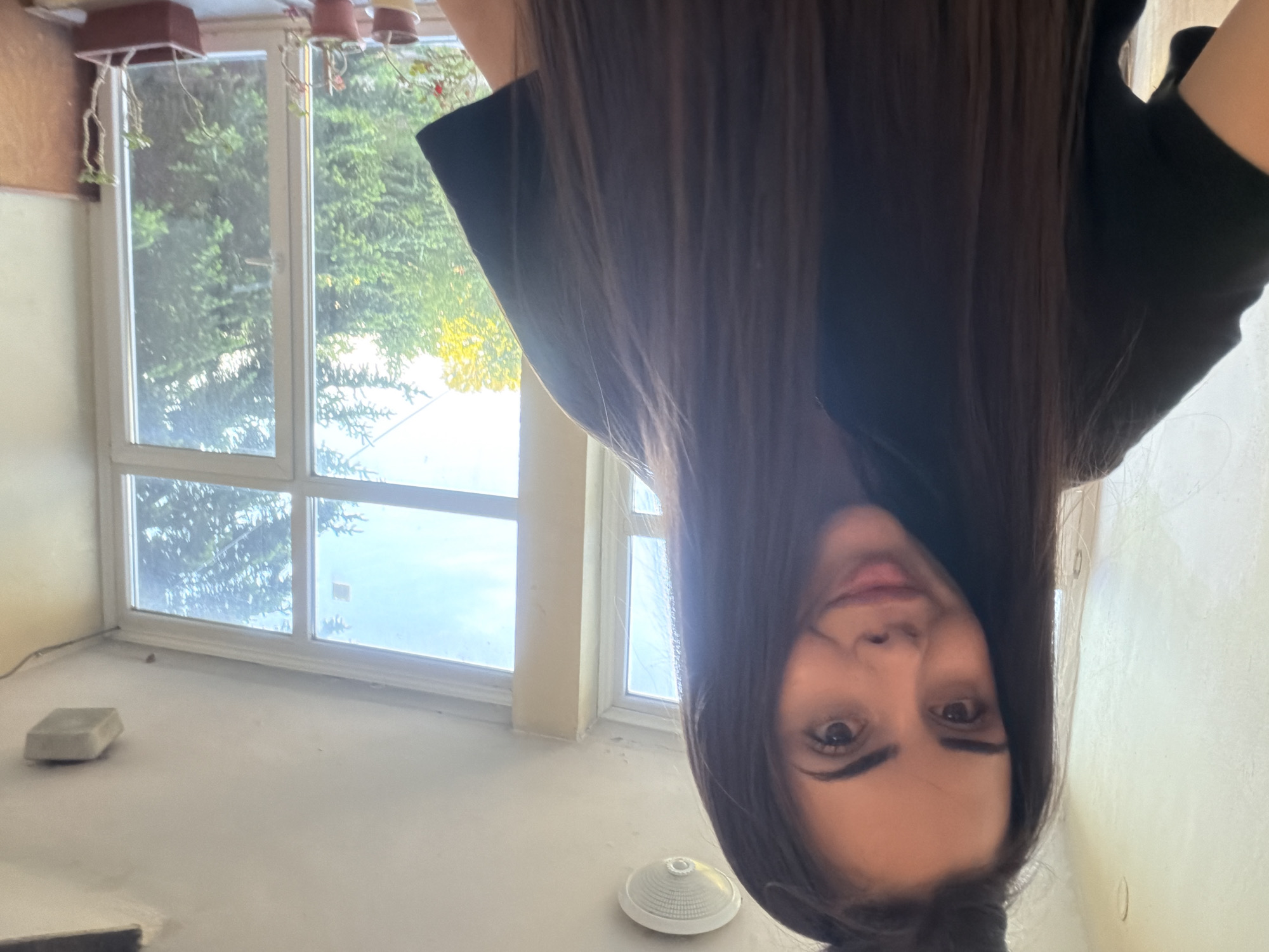 Woman takes selfie series across Sofia locations within minutes