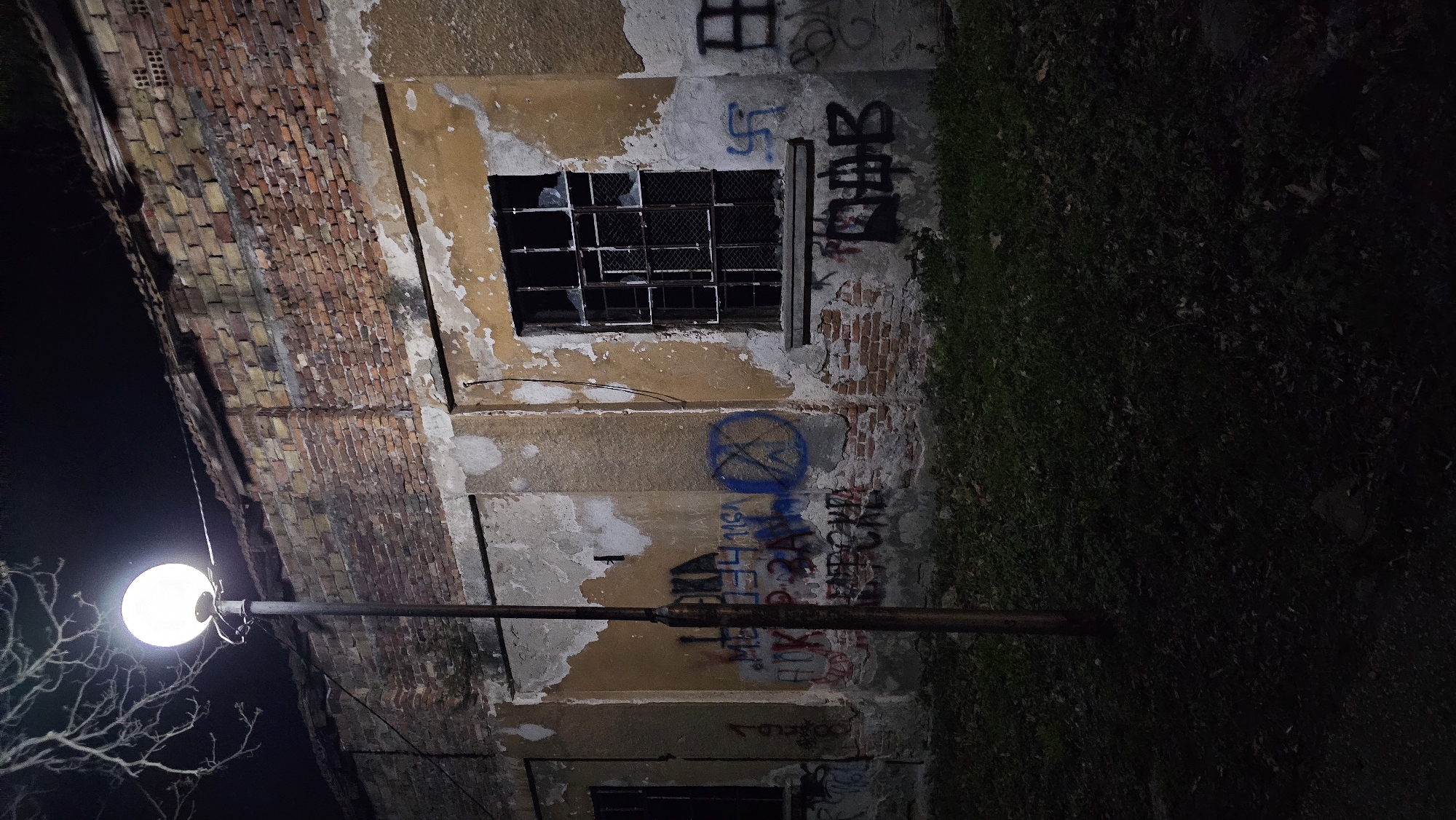 Nighttime urban decay documented in Karlovo, Bulgaria