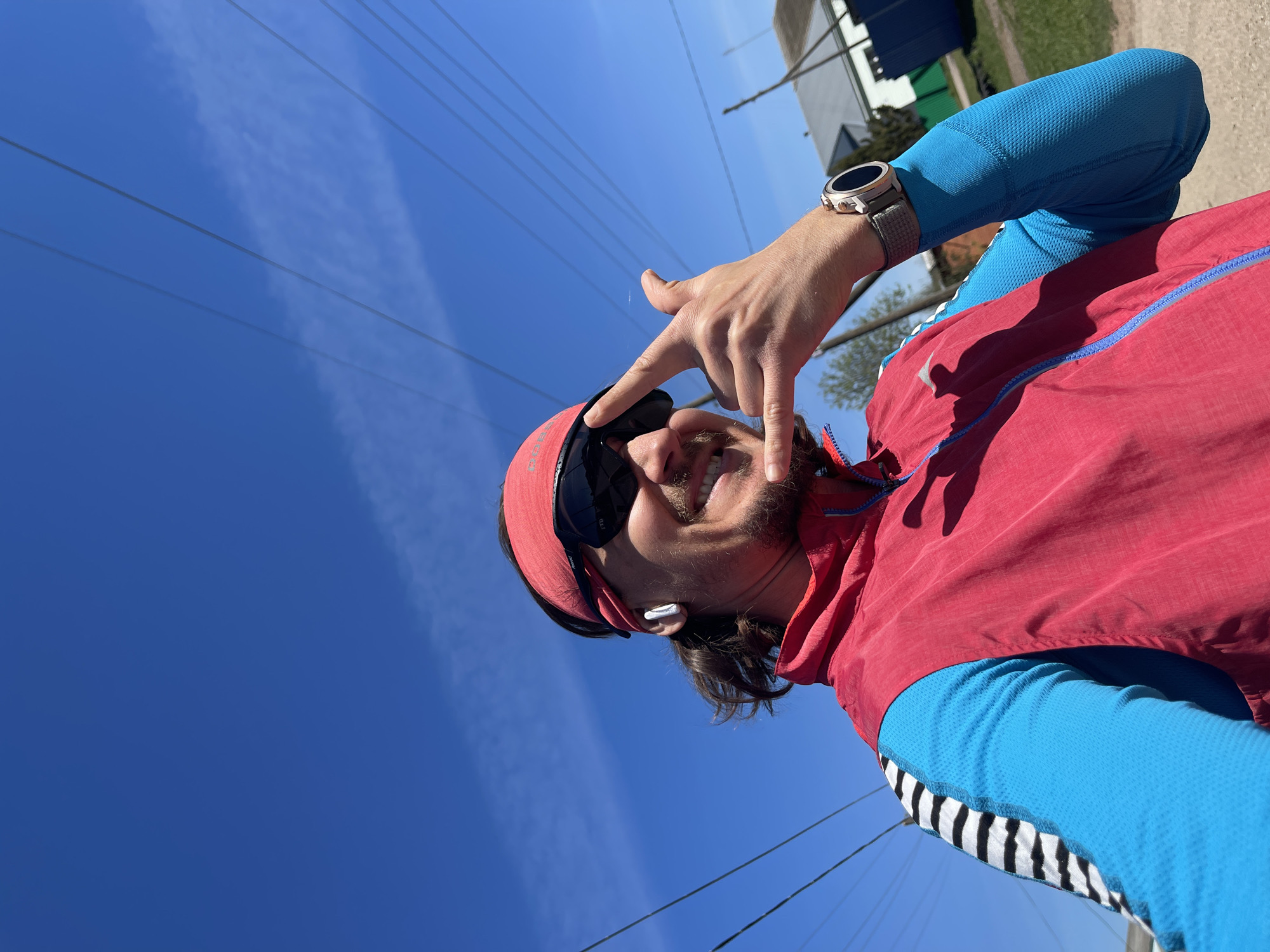 Morning life captured in Перевозное: selfies, keychains, rest, books