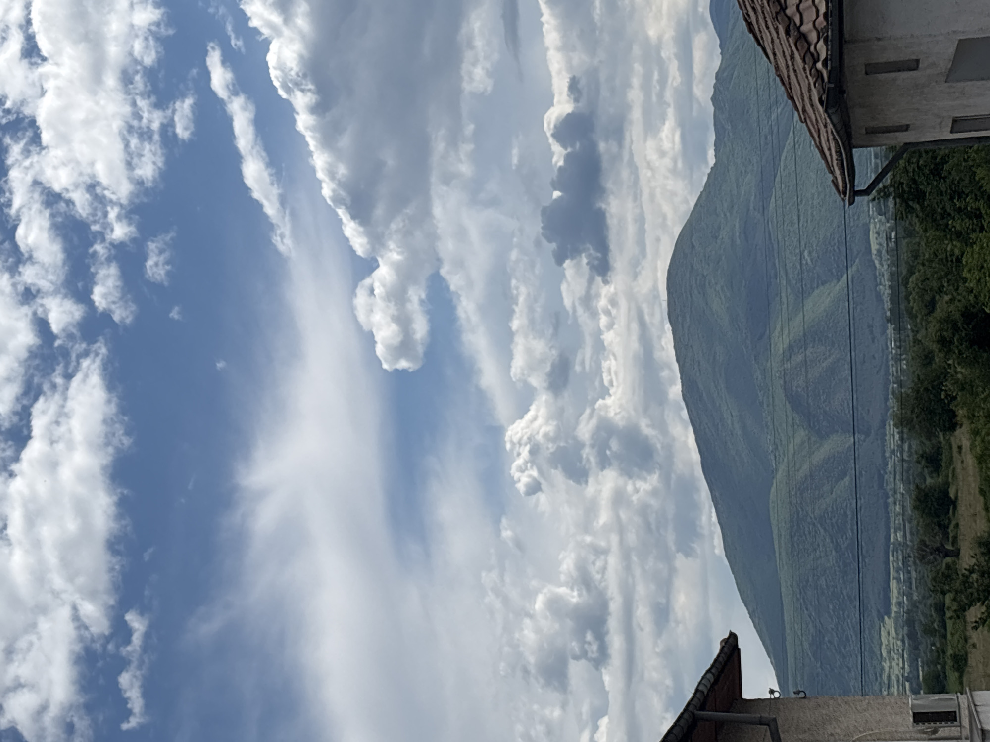 Casual moments captured in Garmen: mountain views and cosmetics