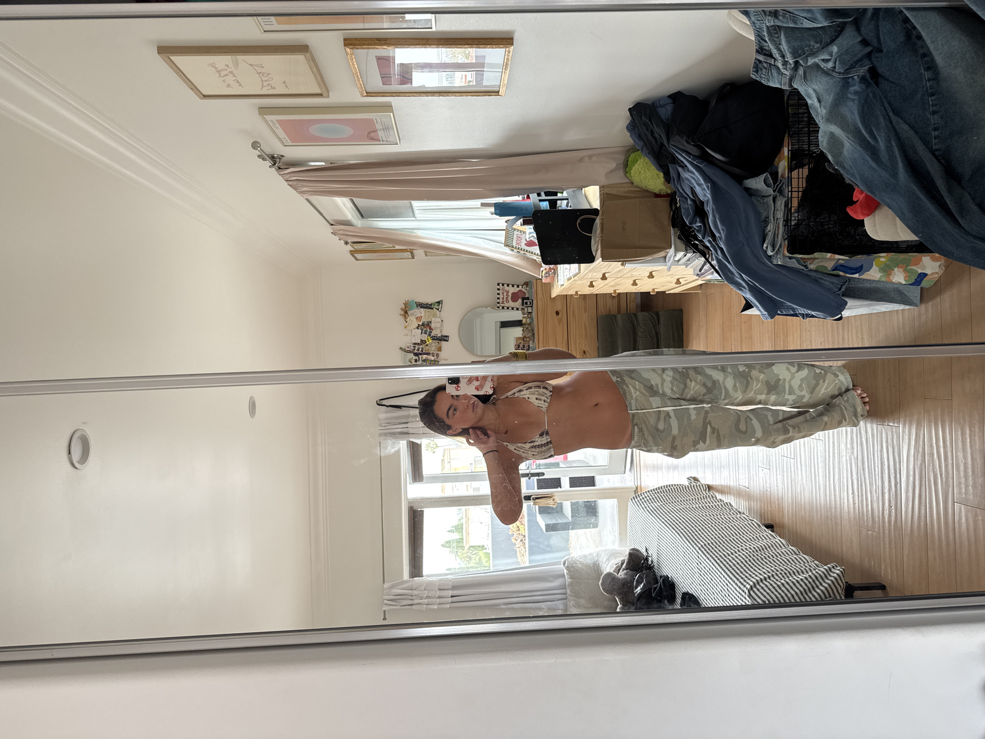 Mirror selfie in a laid-back LA bedroom on the Fourth