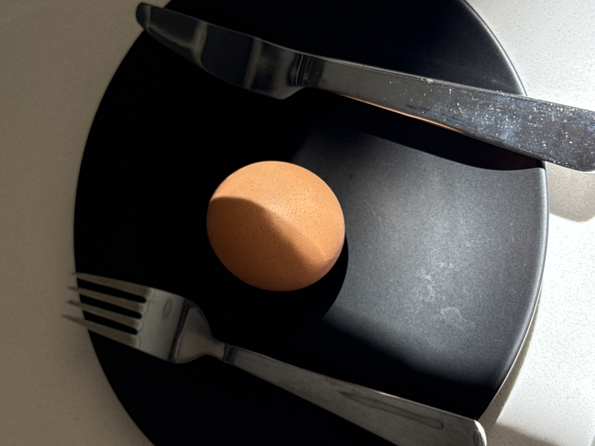Barcelona resident documents breakfast plating with #ChefsTable social posts