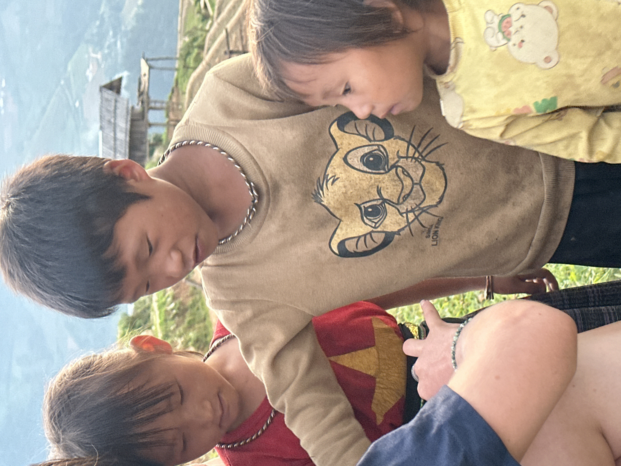 Family gathering captured in Mù Cang Chải rice terraces