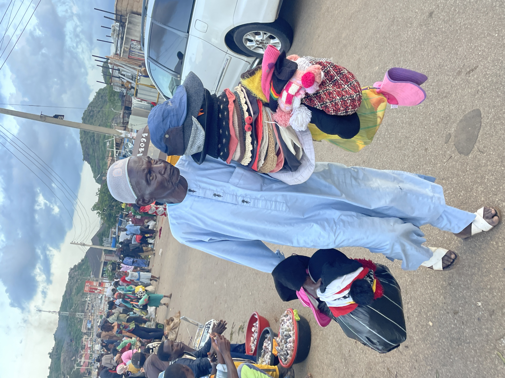 Gura Top market in full swing, goods moving in every direction