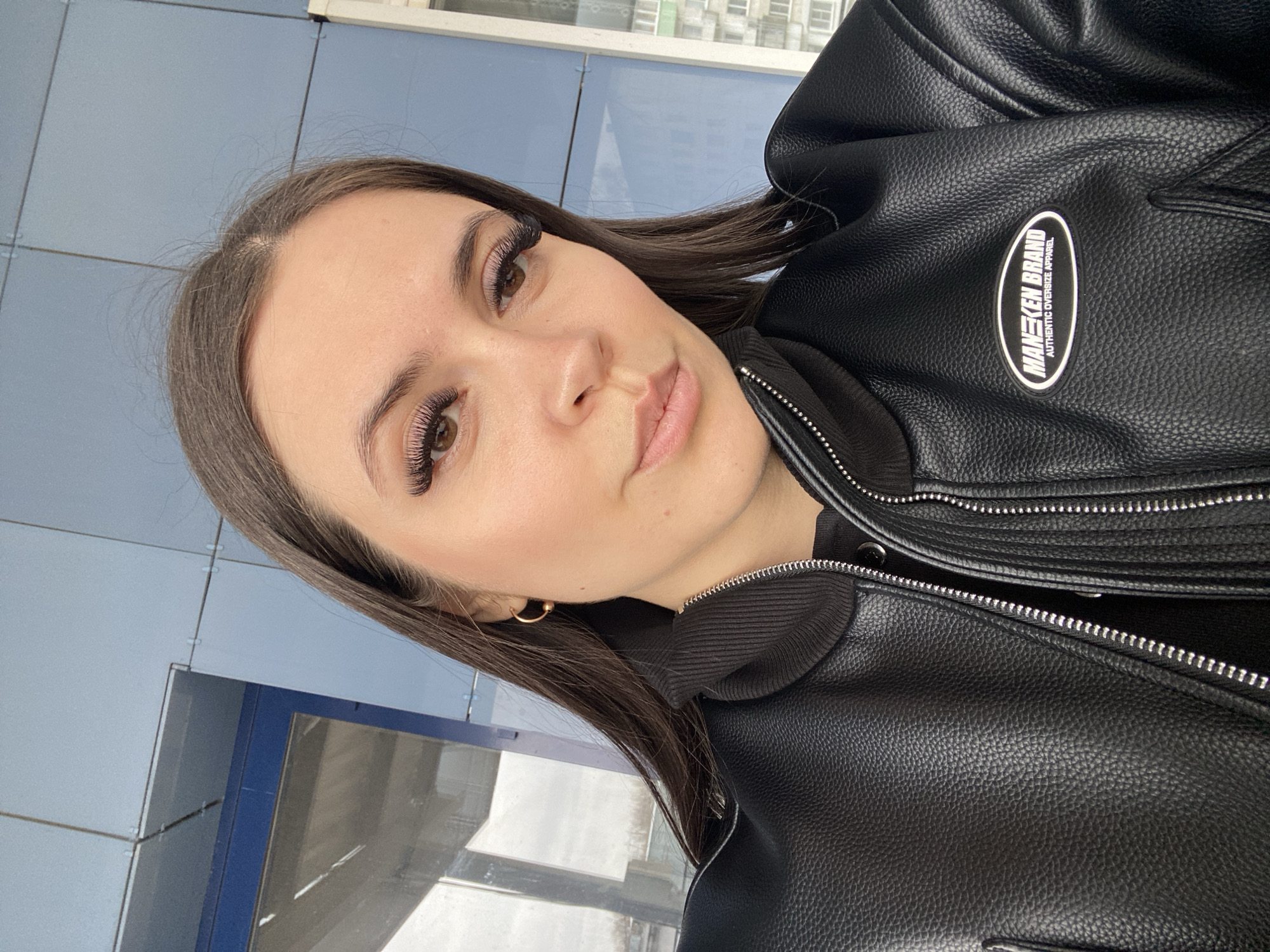 Daily life documented in Chaikovsky through selfies and candid moments