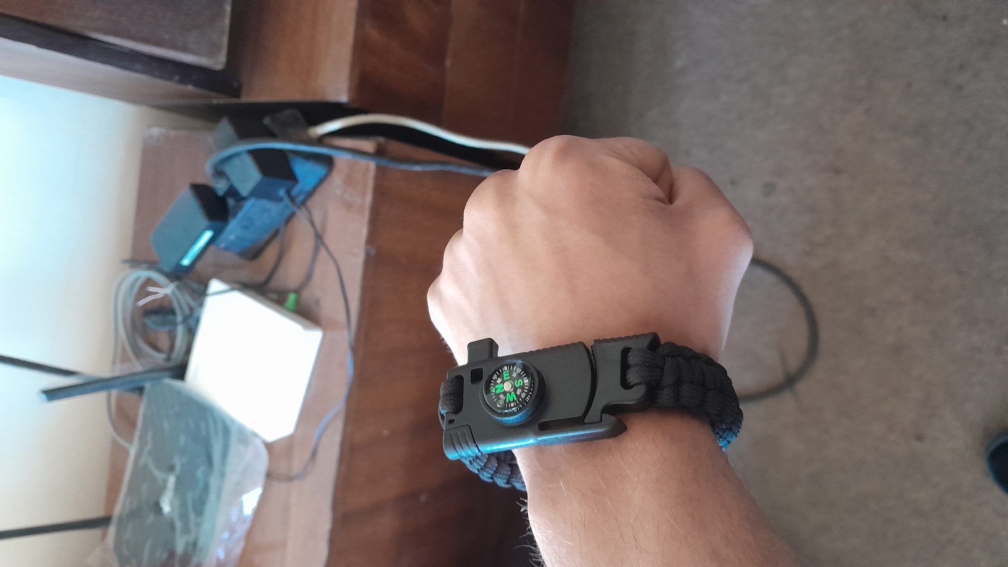 Man spotted wearing survival bracelet with compass in Bulgaria