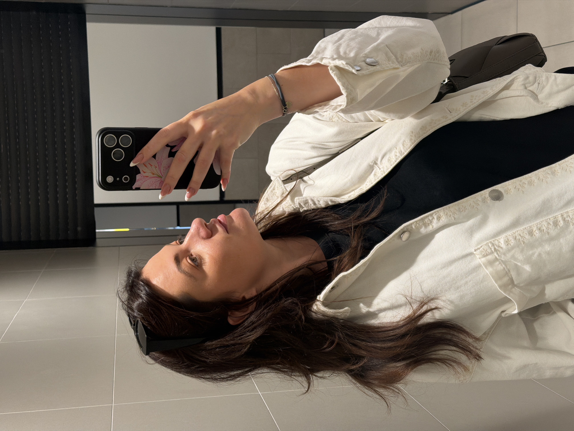 Woman takes selfie indoors in Belgrade
