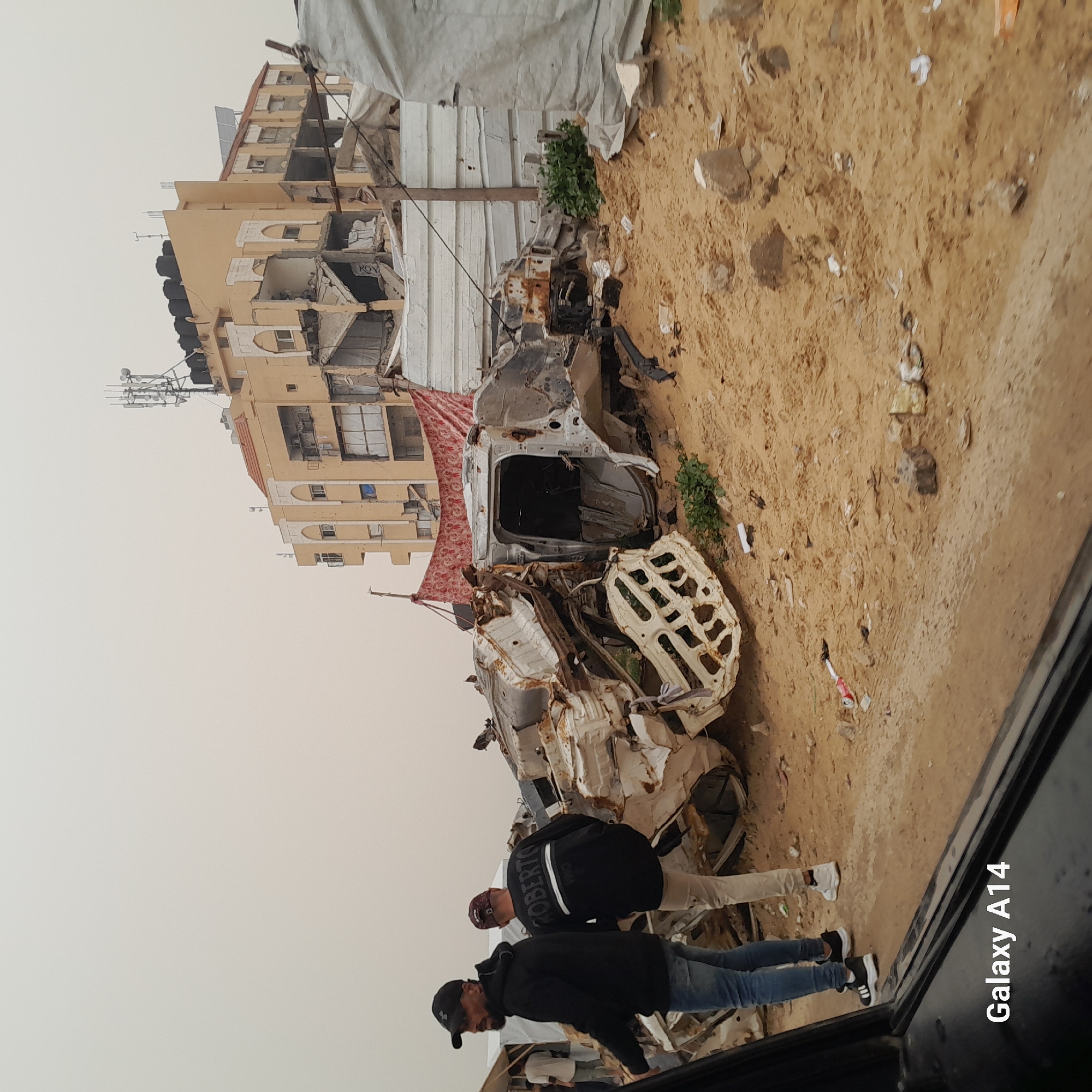 Daily life continues amid destruction in Khan Yunis