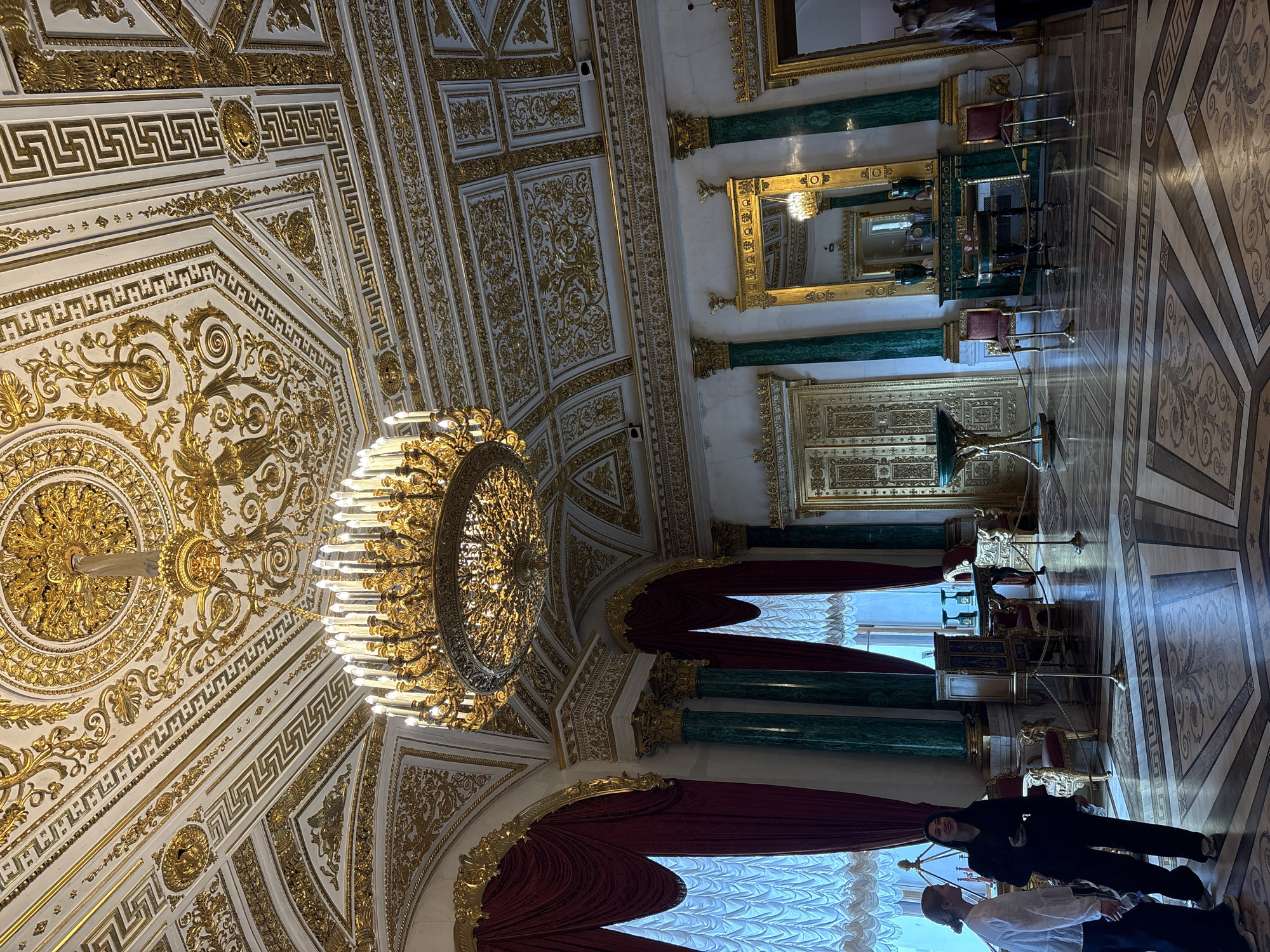 Tourist documents three-hour visit to Saint Petersburg's historic sites