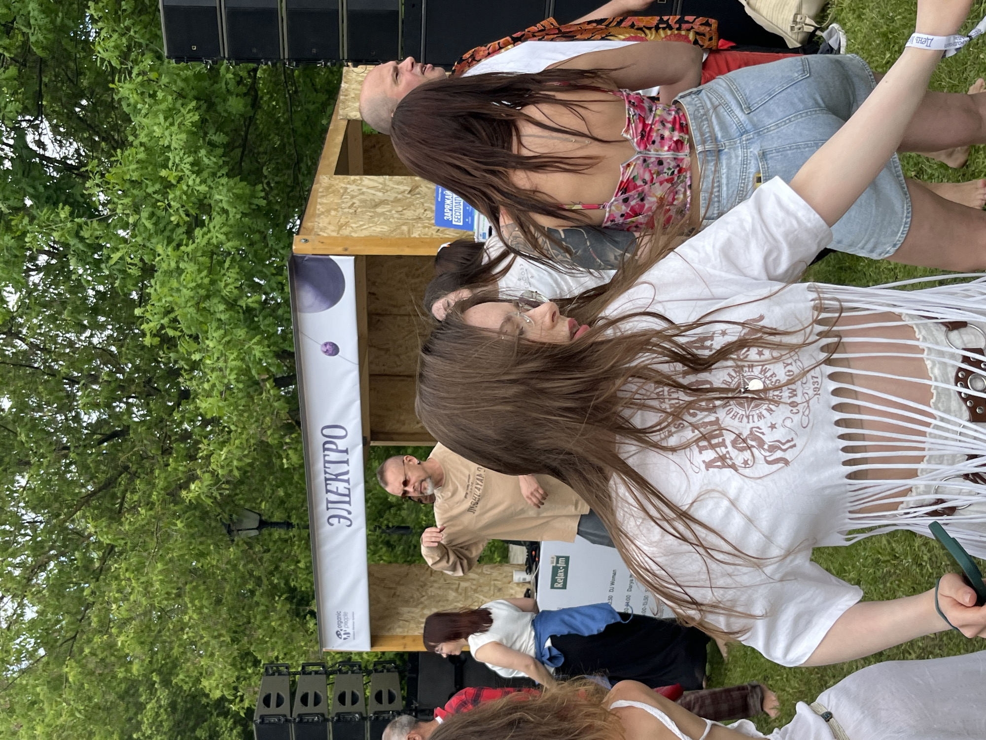 Moscow hosts outdoor meditation festival with music and wellness vendors