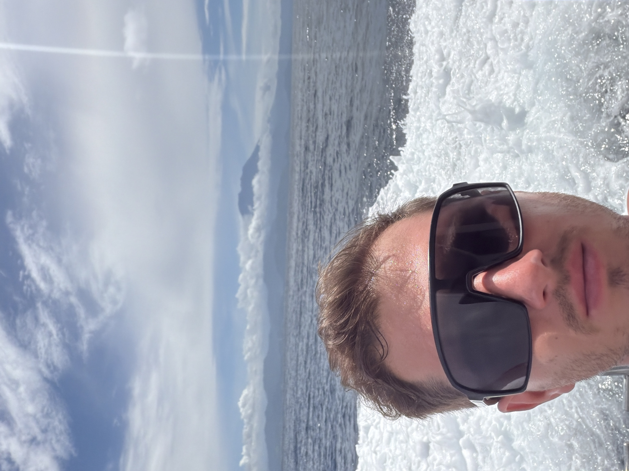 Tourist takes boat selfie off Nusa Penida coast