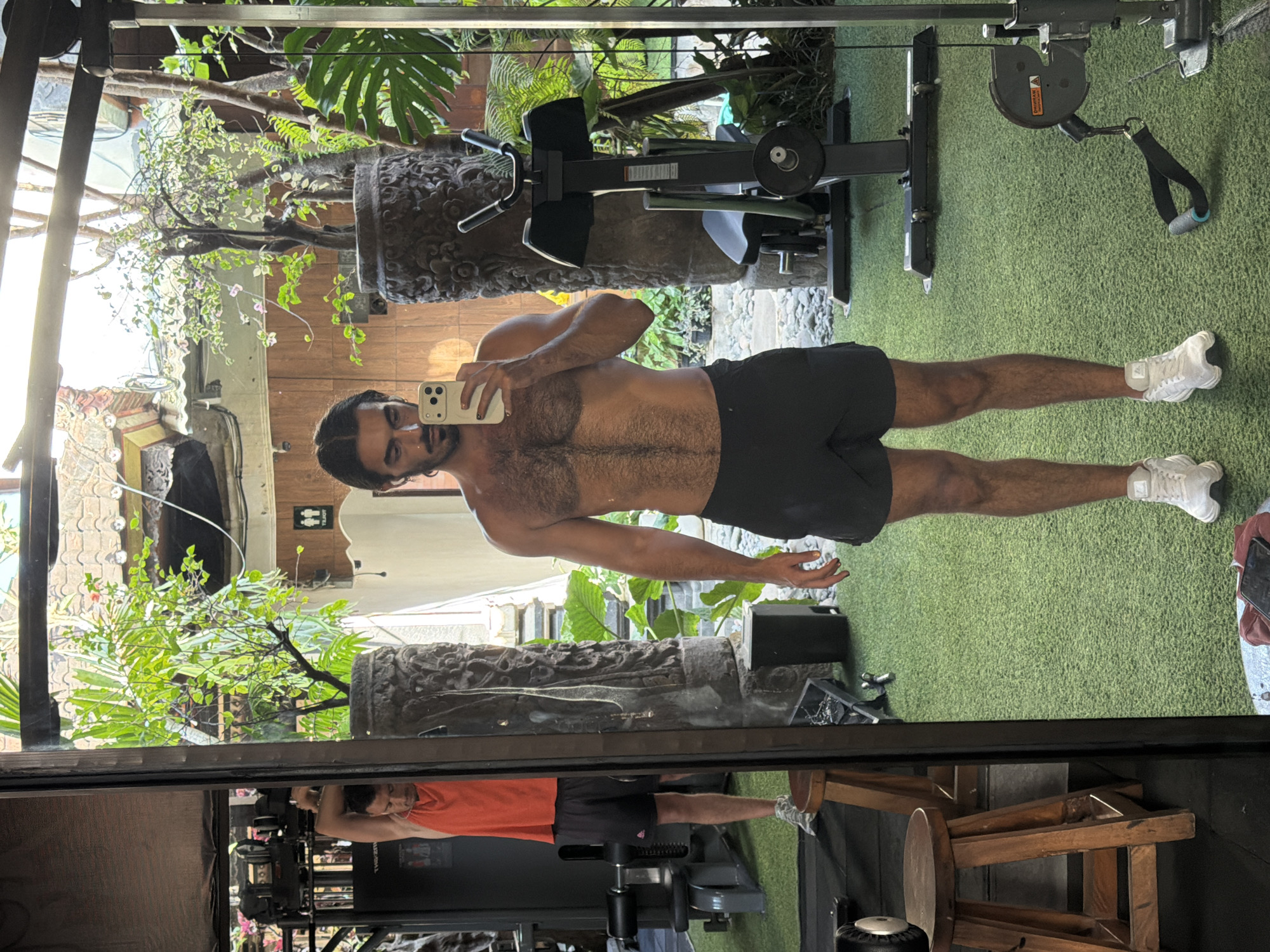 Gym selfies and studio time in North Kuta, Bali