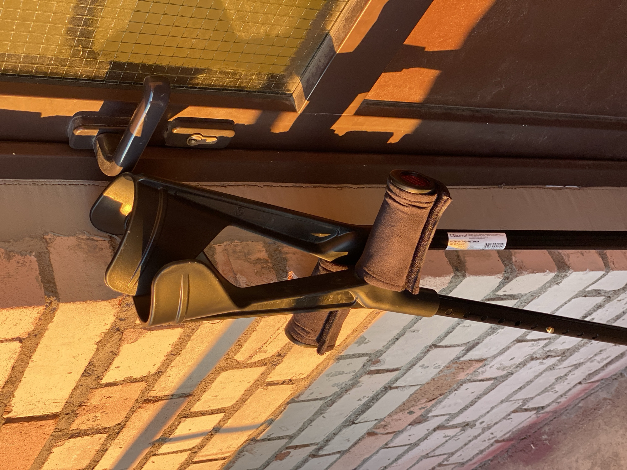 Sinyavino at golden hour: brickwork, skylines, and a cafe stop