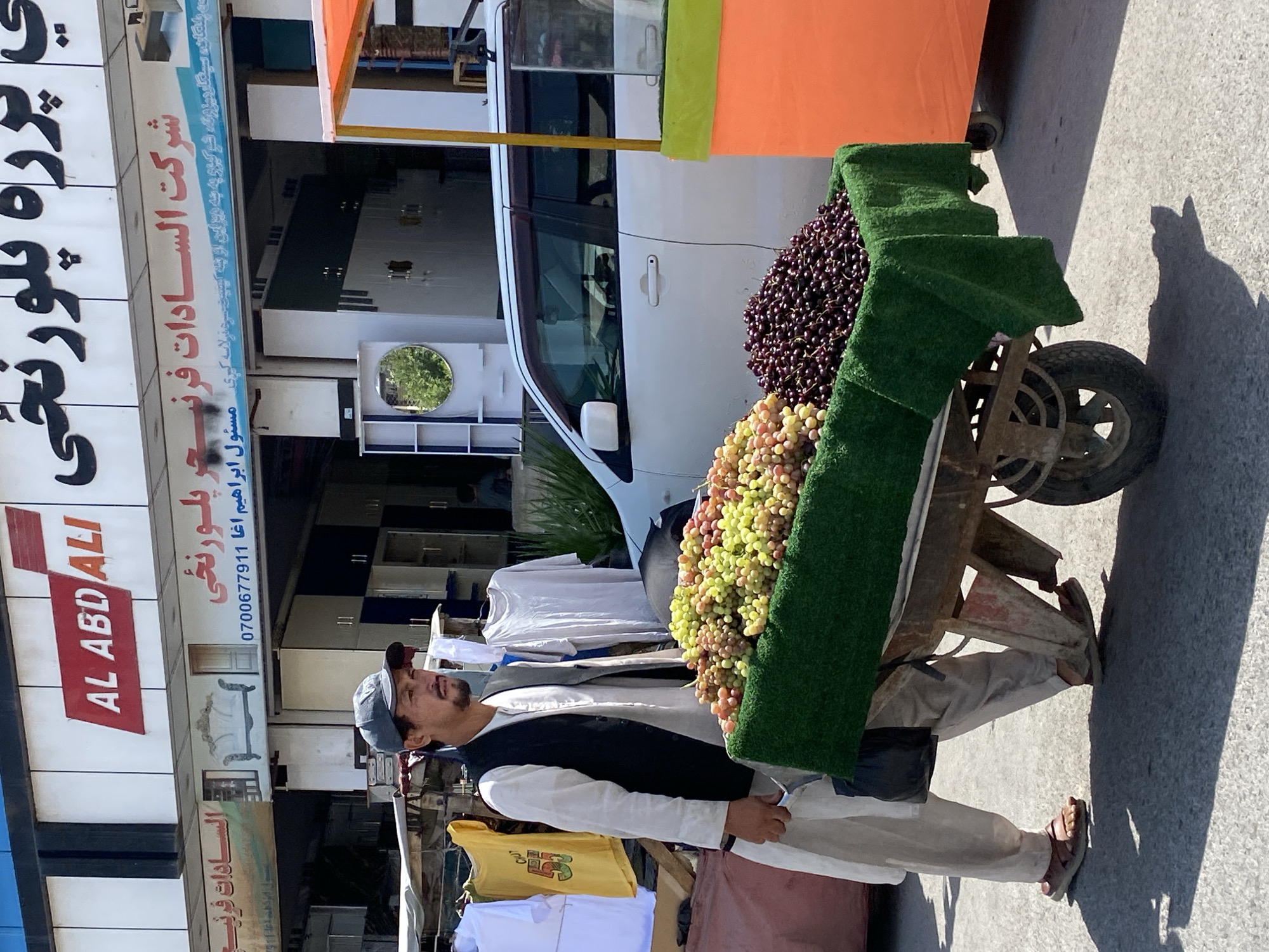 Everyday street life on a busy Kandahar road