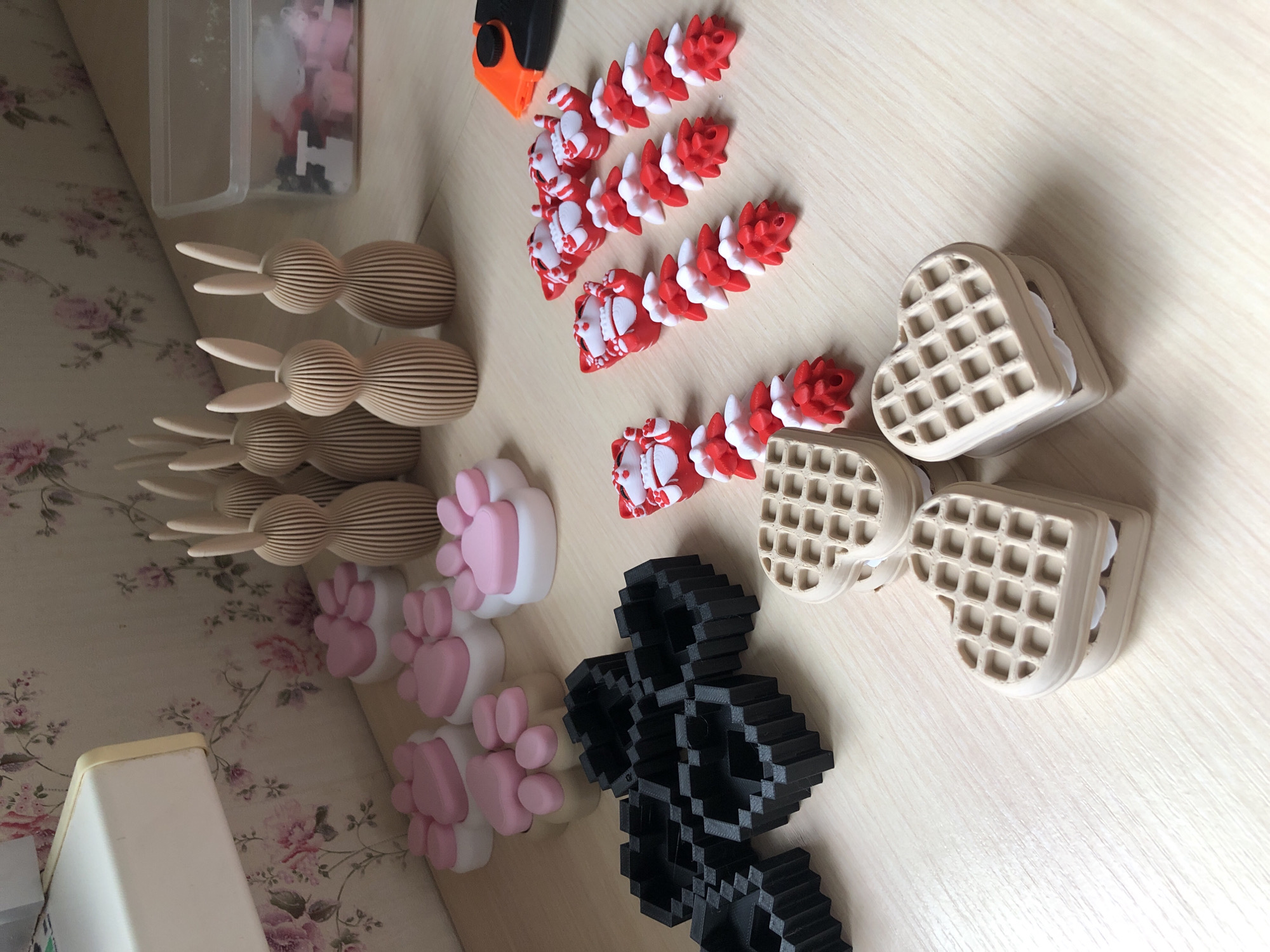 Family moments and 3D printing documented in Noviy, Russia