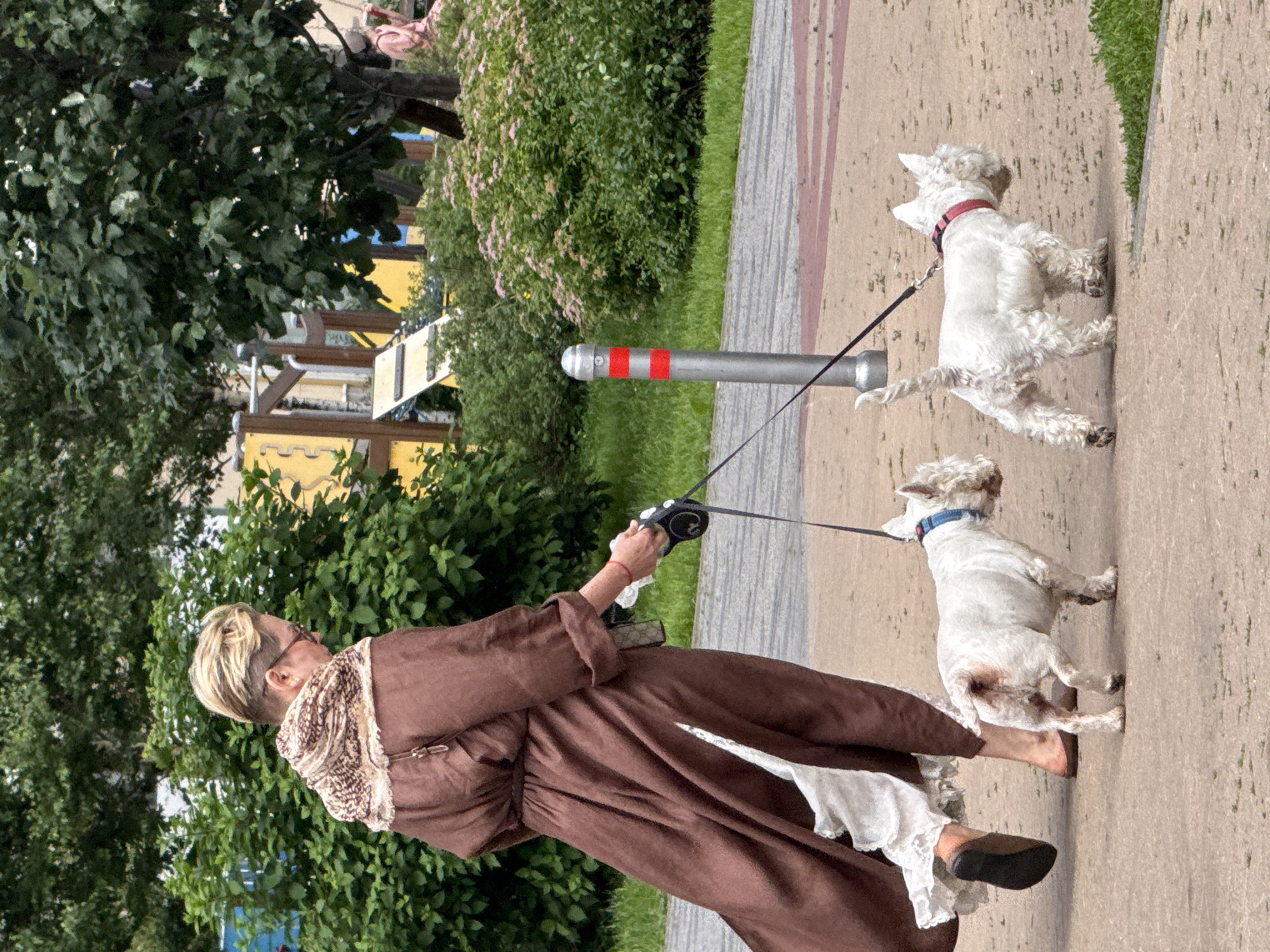 Everyday street life around a modern Moscow mixed-use district