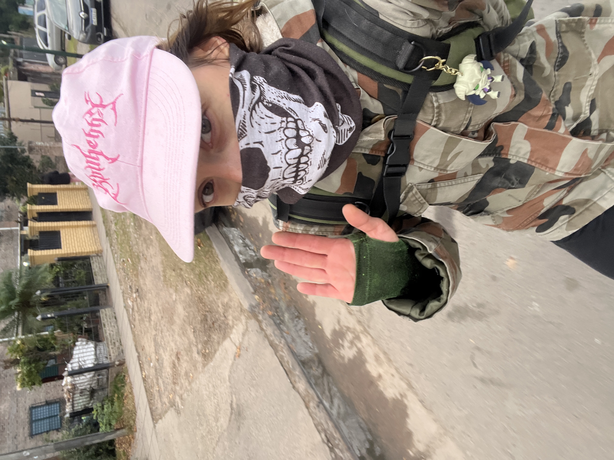 Person in camouflage and skull gaiter spotted on Beccar road
