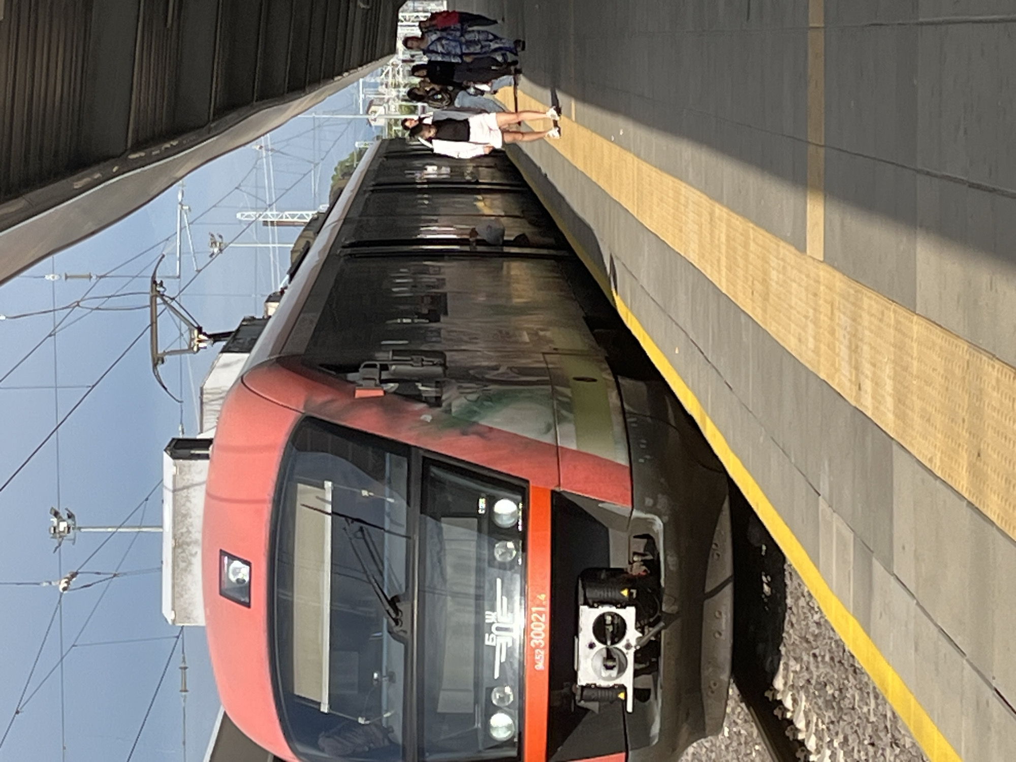 Early morning transit scenes documented around Plovdiv train station