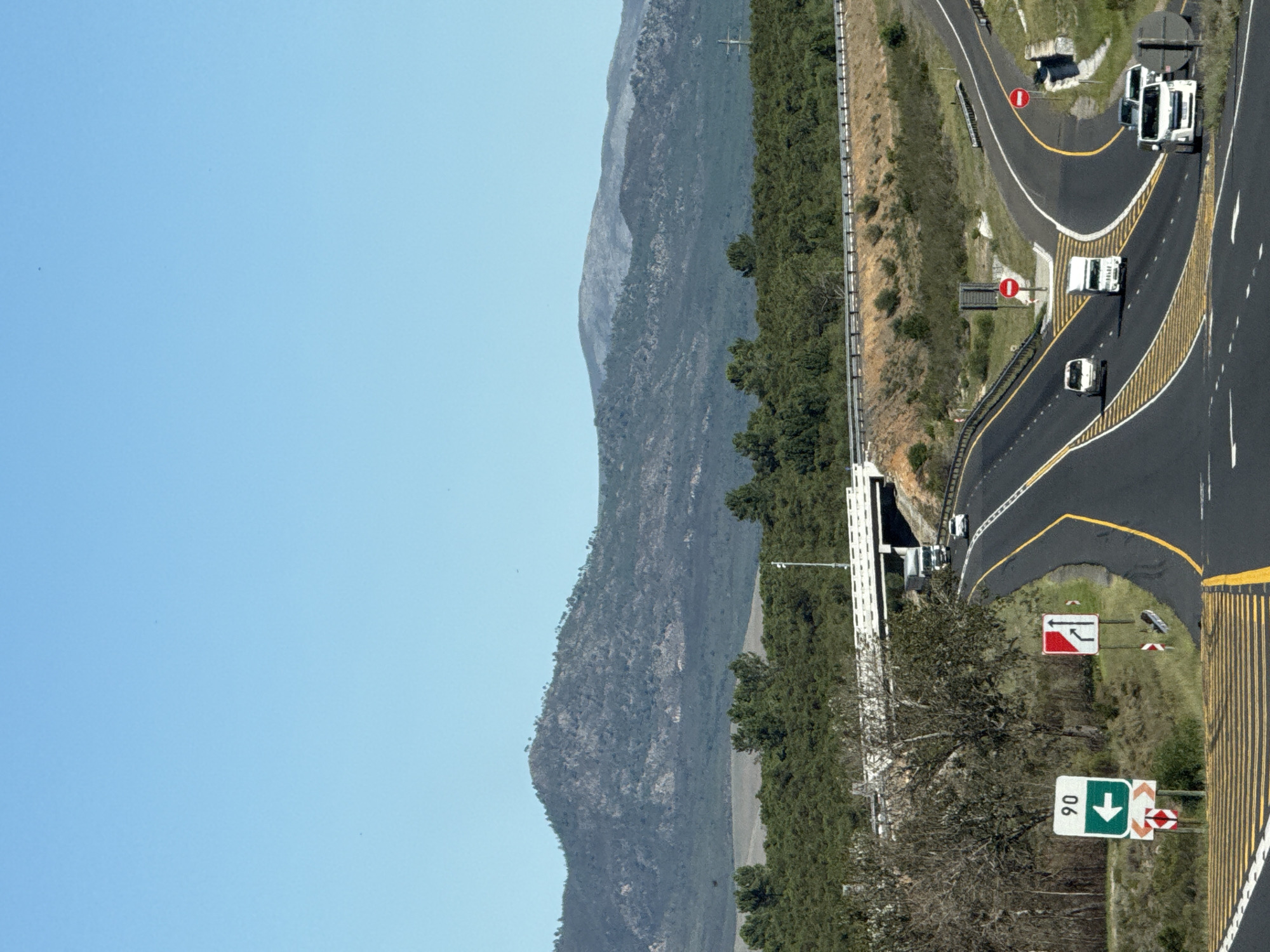 Highway interchange documented in Botrivier under clear skies