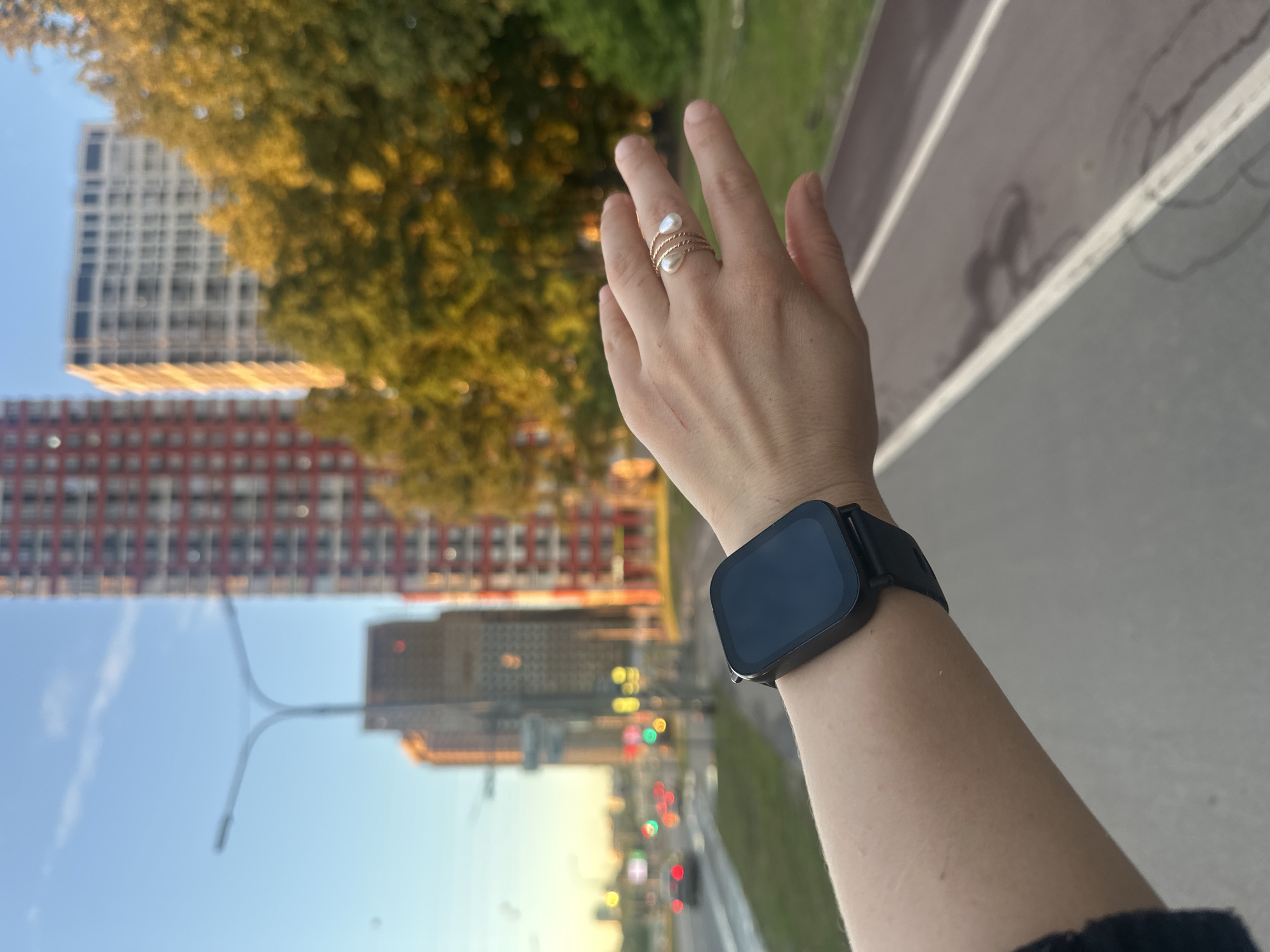 Golden hour walk through Krasnogorsk parks and Moscow streets