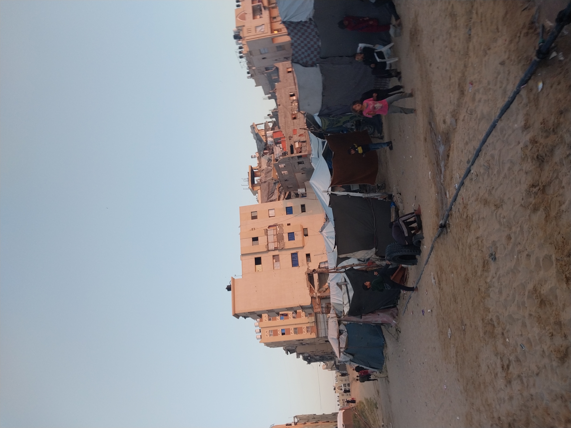 Displacement camp conditions documented in Khan Yunis