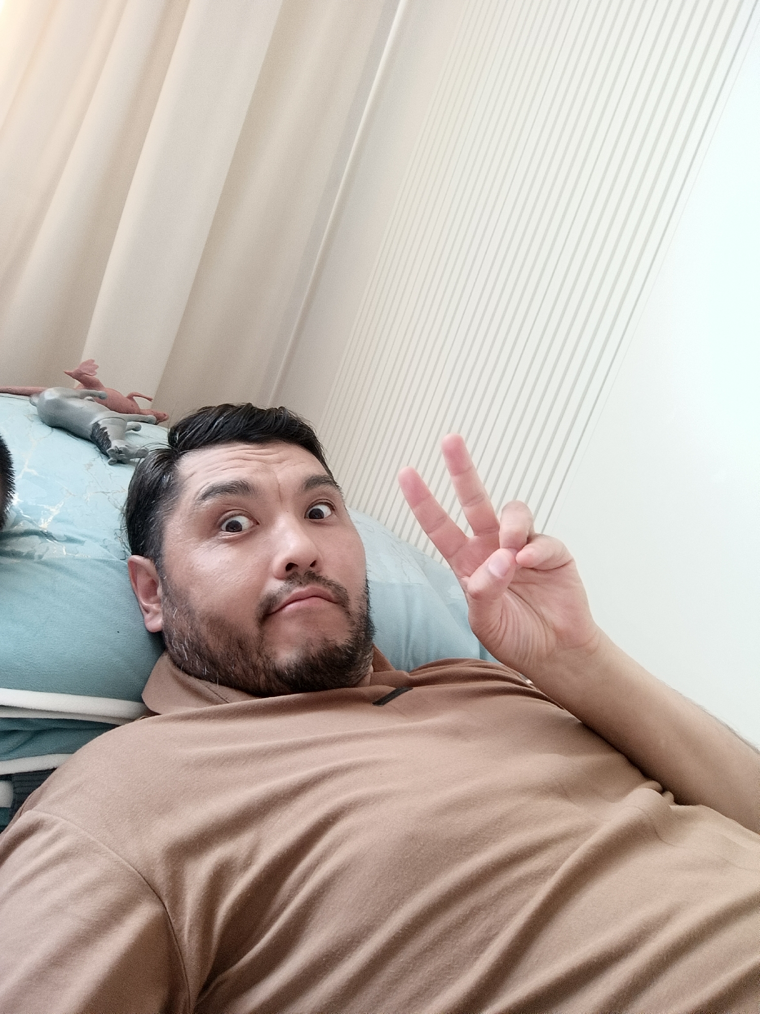 Resident documents ordinary afternoon moments in Astana apartment
