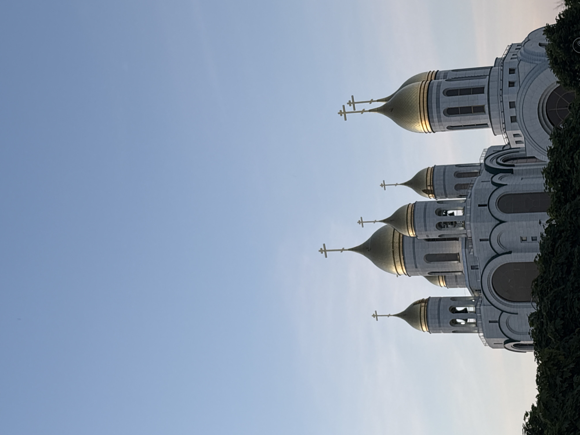 Golden domes and street quirks across a Kaliningrad summer evening