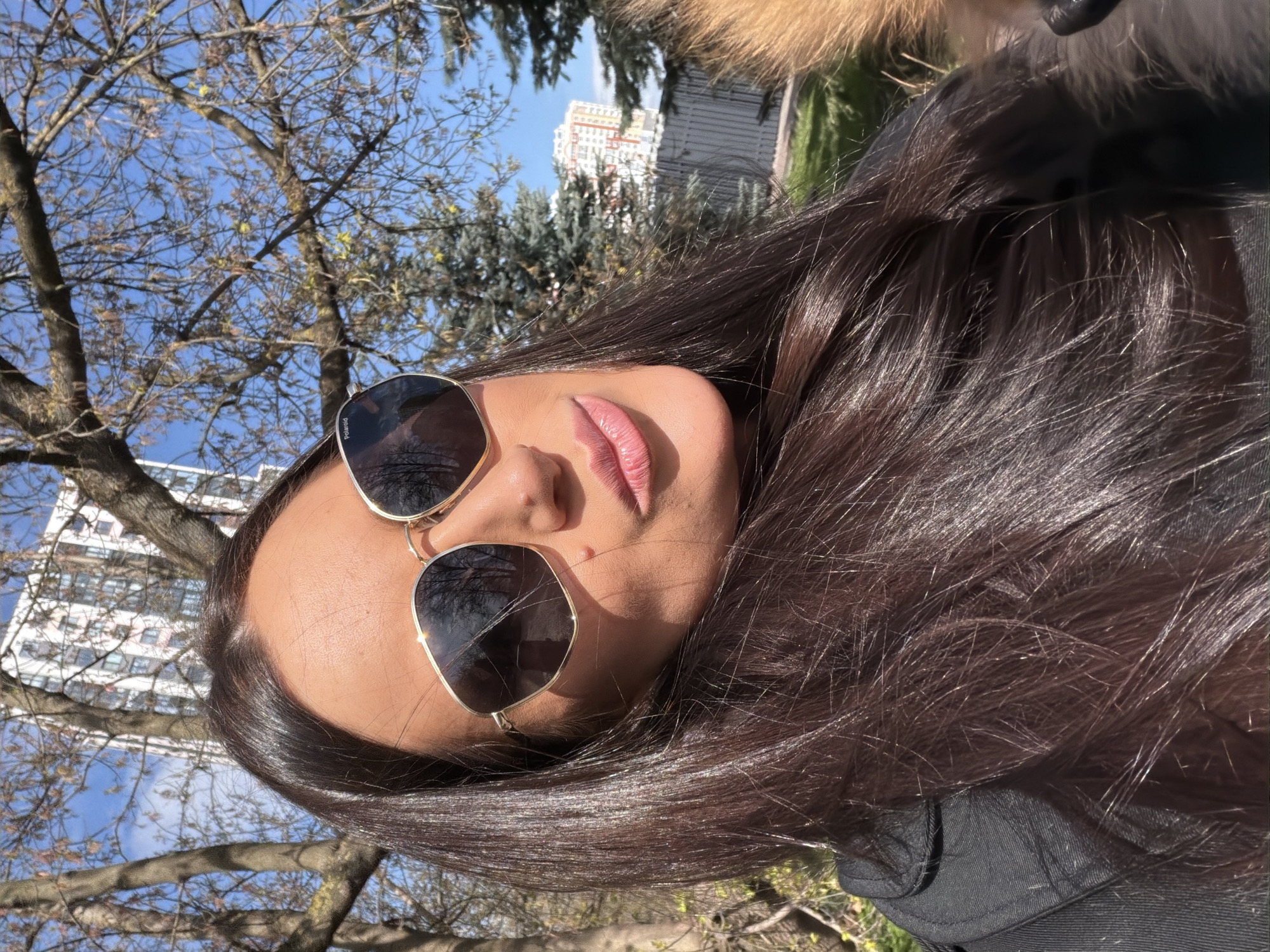 Casual outdoor moments captured in Khimki: selfie and ducks