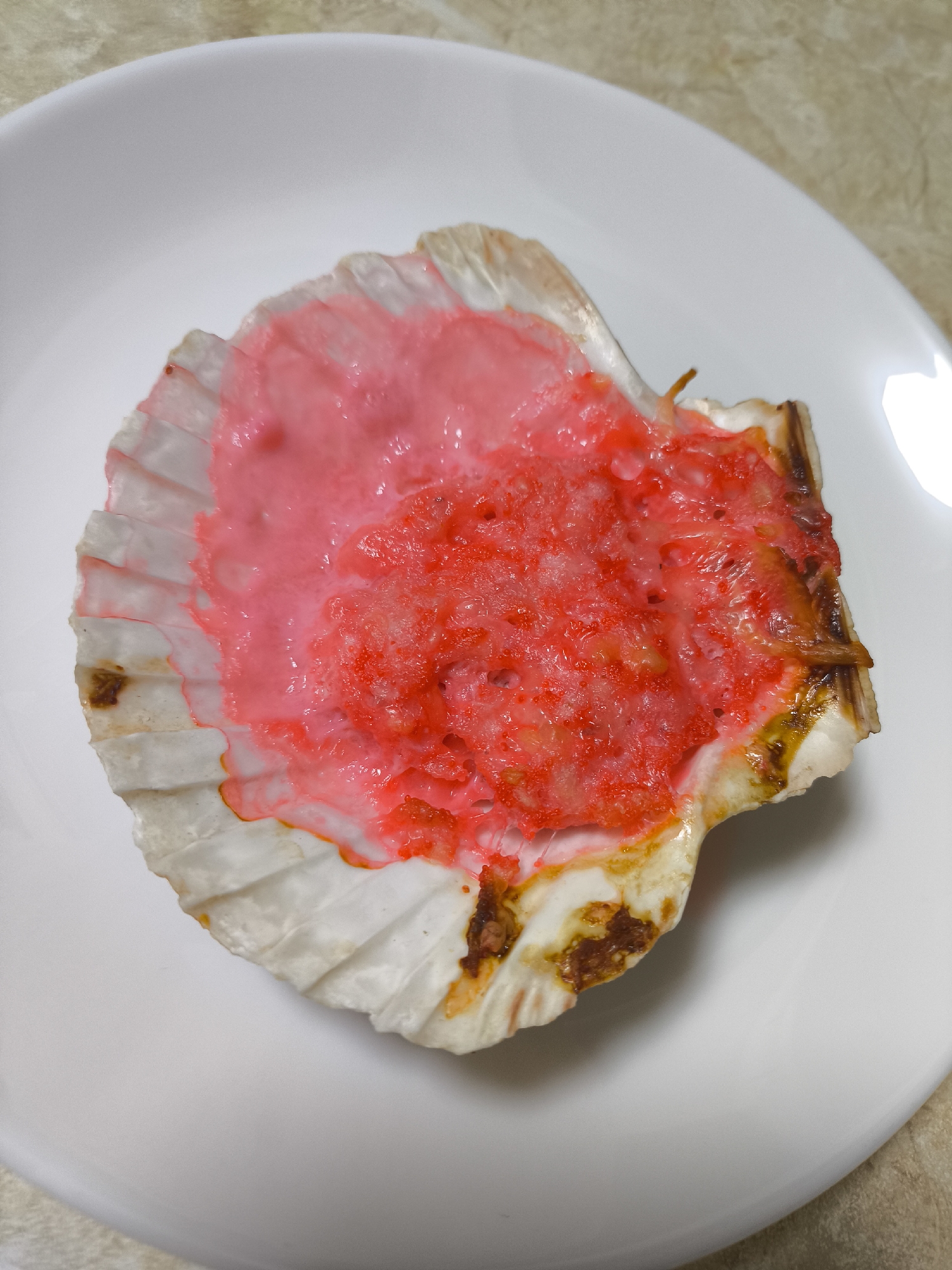 Dinner and karaoke evening documented in Khimki, Russia