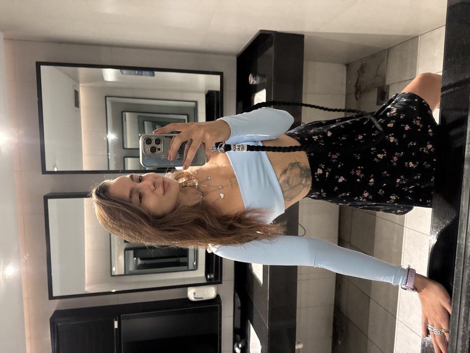 Woman spotted at restroom and arcade in Thủ Đức