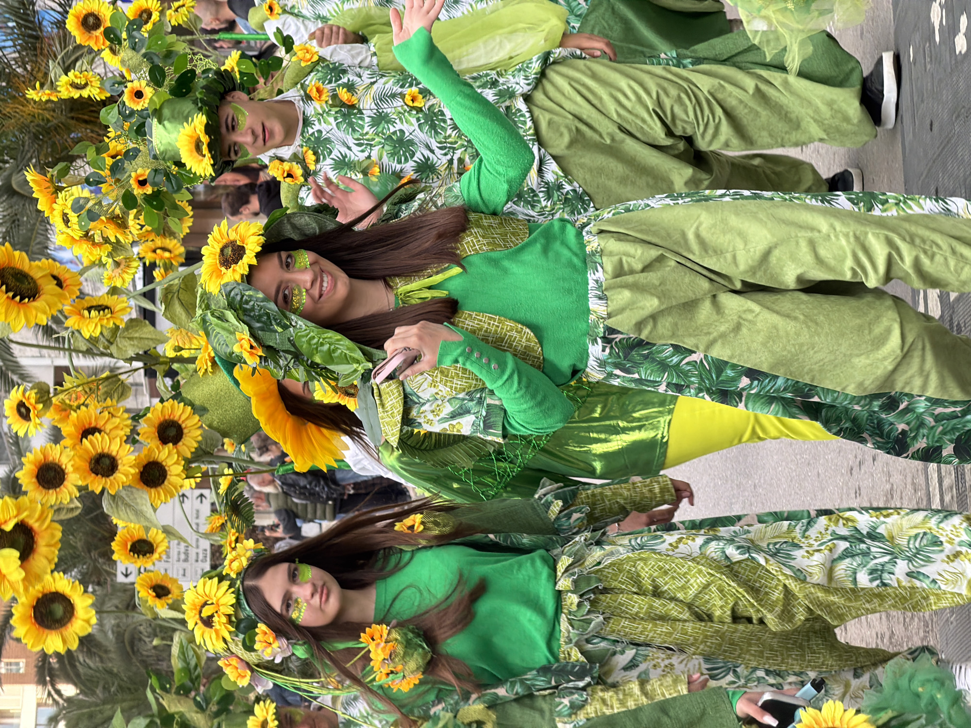 Carnival parade draws crowds to Budva streets