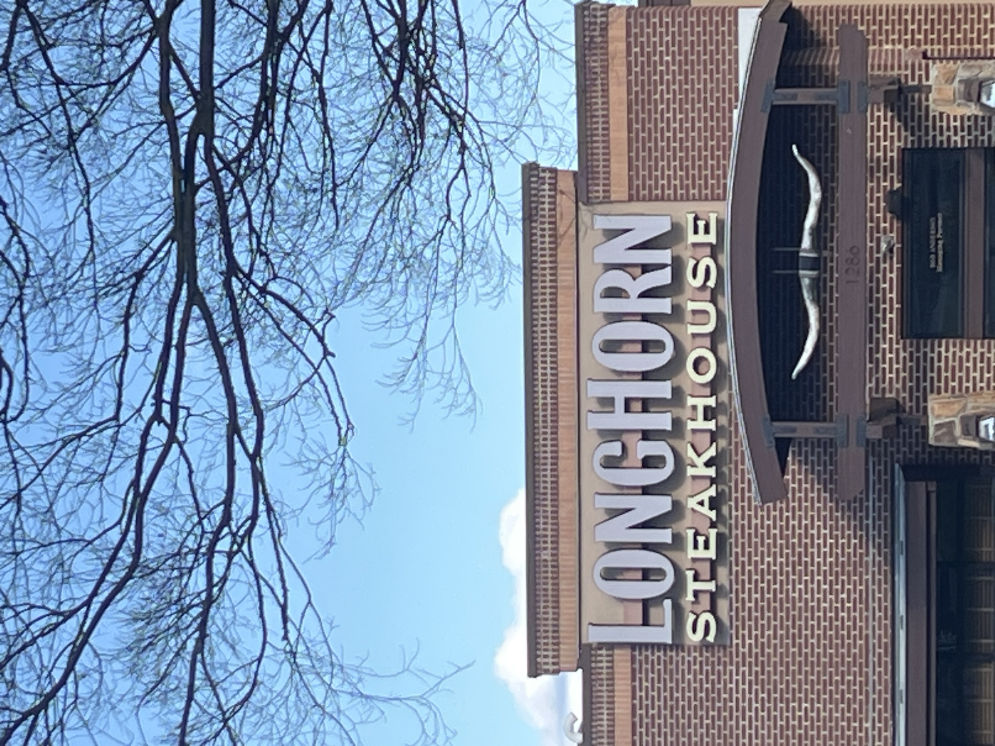 Longhorn Steakhouse spotted in Newburgh during partly sunny day