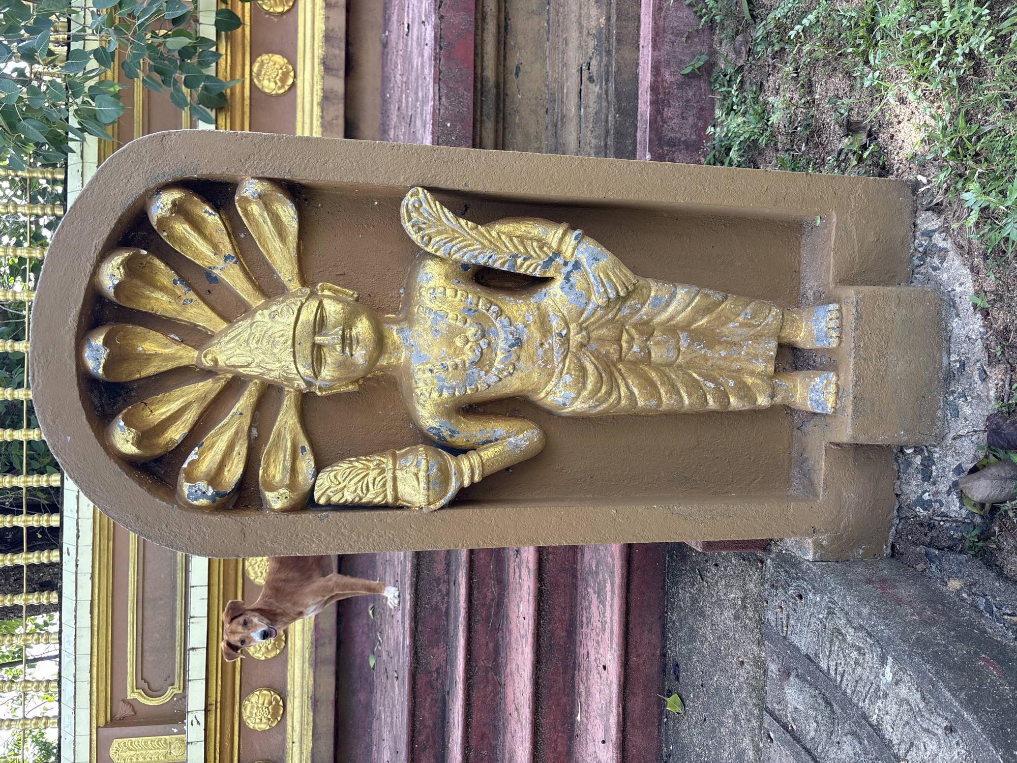 Visitor documents Buddhist temple complex features in Thalaramba, Sri Lanka