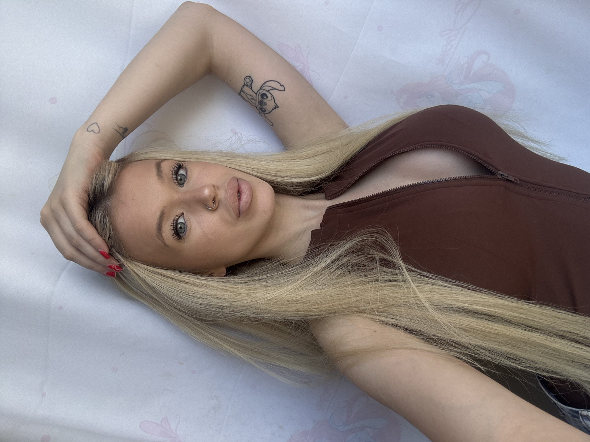 Quick selfie session at home in Korpikiulya, Russia