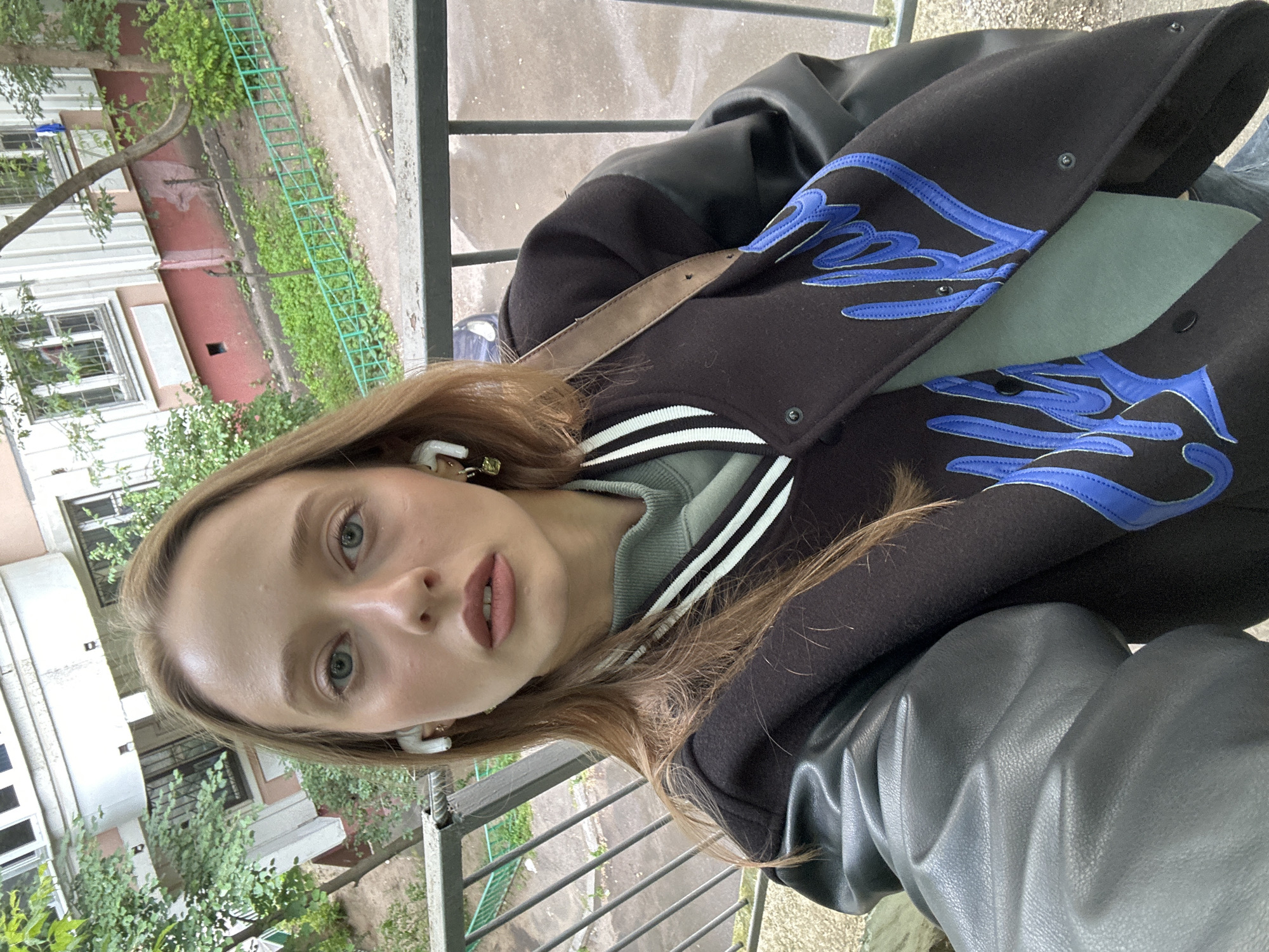 Outfit photos and street scenes around Khimki on a June afternoon
