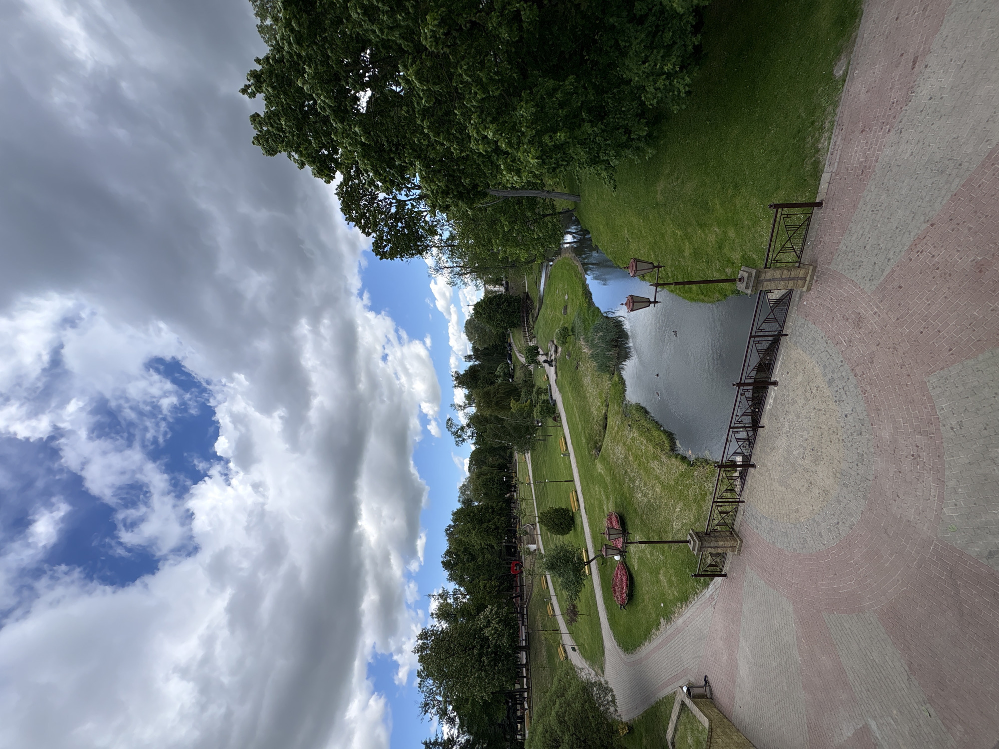 Morning stroll documented through parks and streets of Hrodna