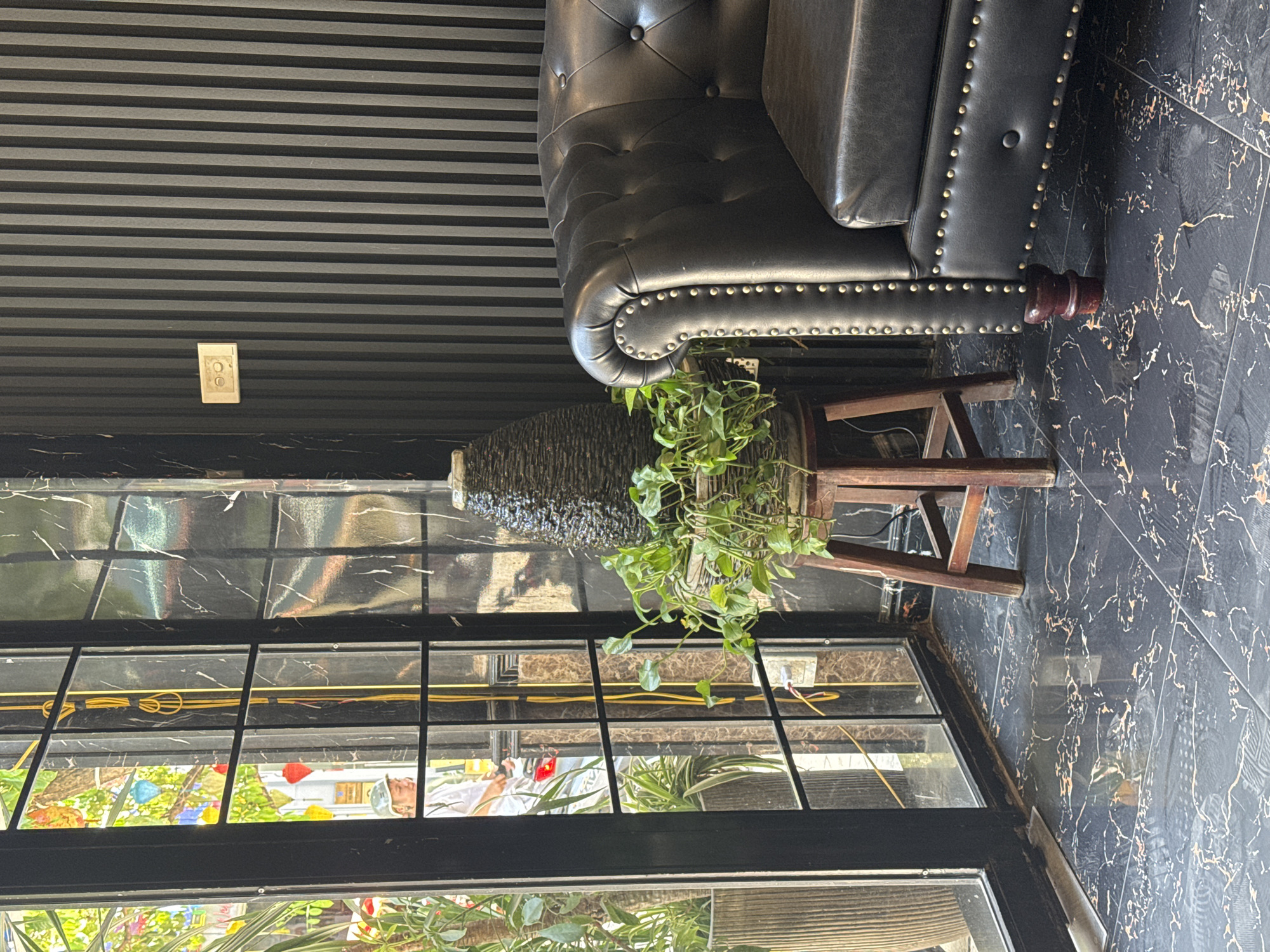 Afternoon visit to a spa in central Hanoi