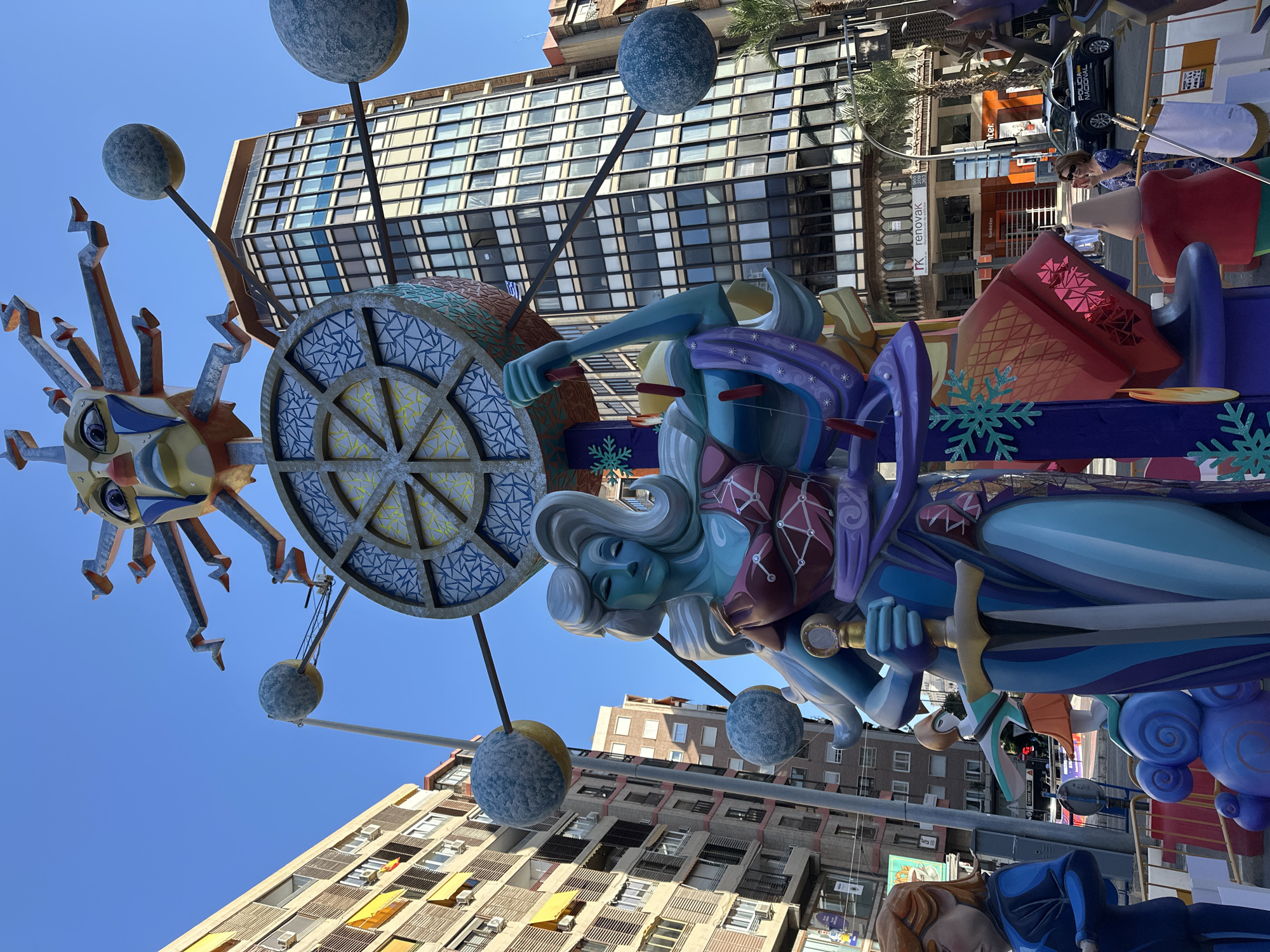 Alicante's Fallas ninots take aim at global political figures