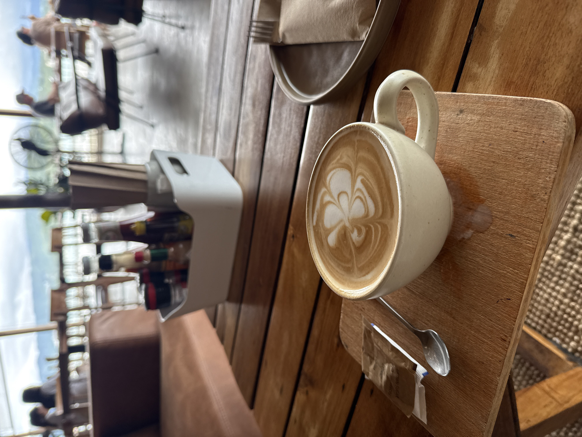 Café breakfast at SEA SUN, Ko Samui, with a Scoot arrival overhead