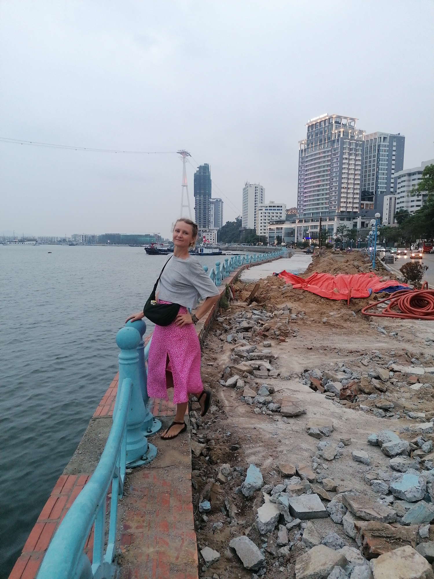 Waterfront construction activity documented in Bai Chay Ward, Vietnam