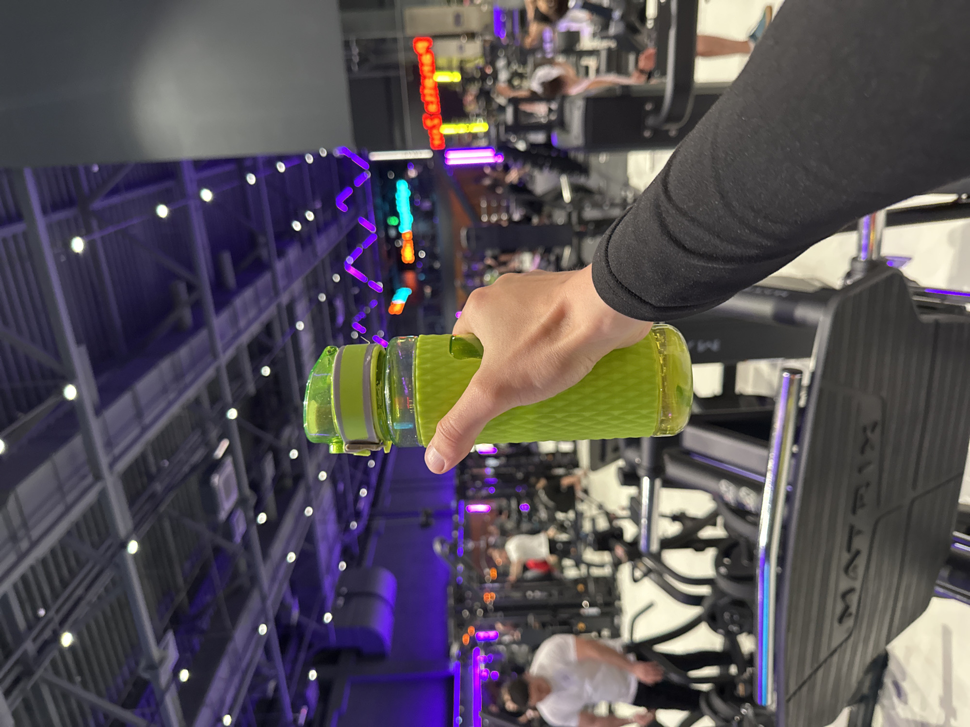 Routine workout session documented at Murino gym facility